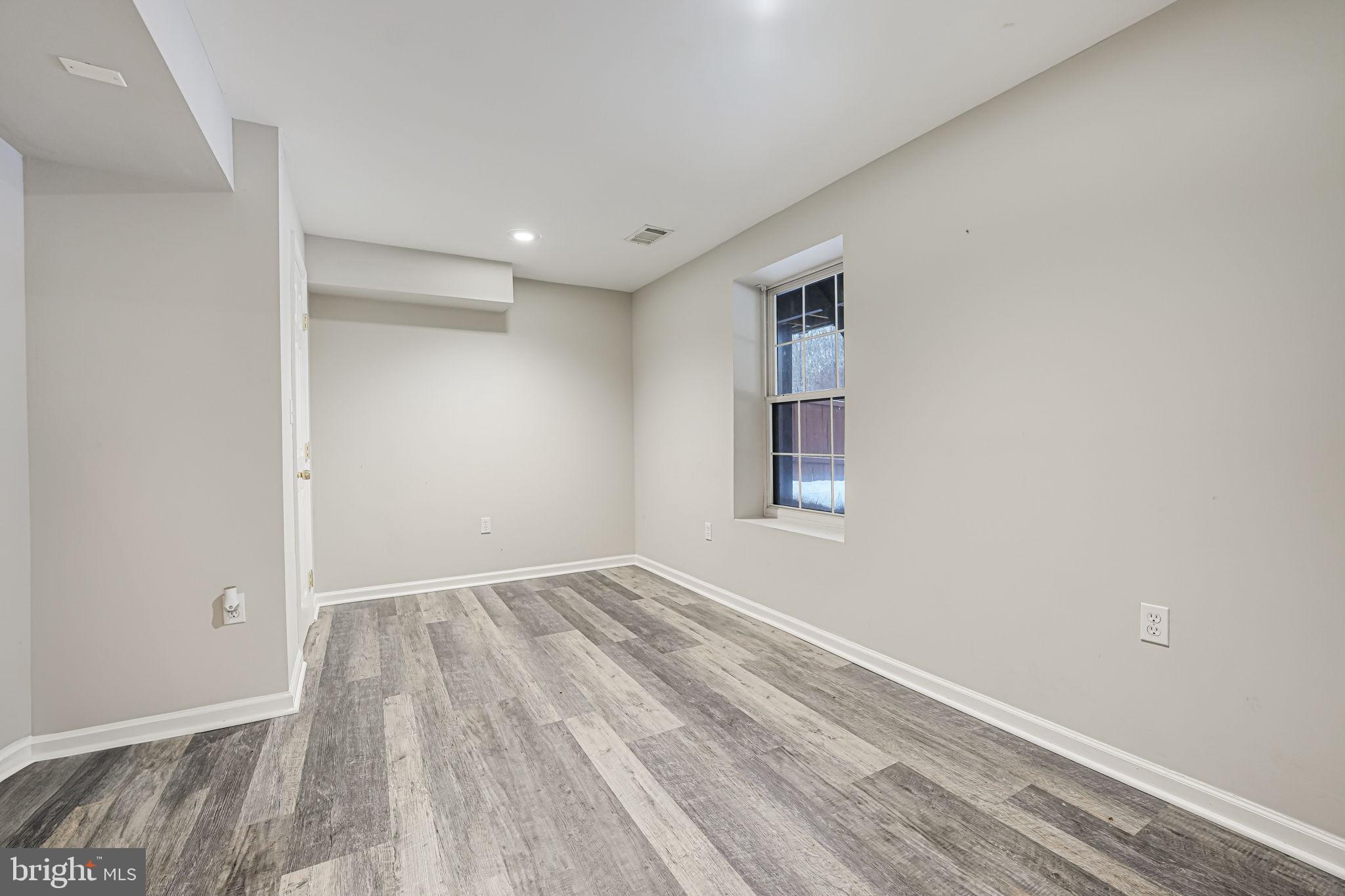 PARK RIDGE - Residential