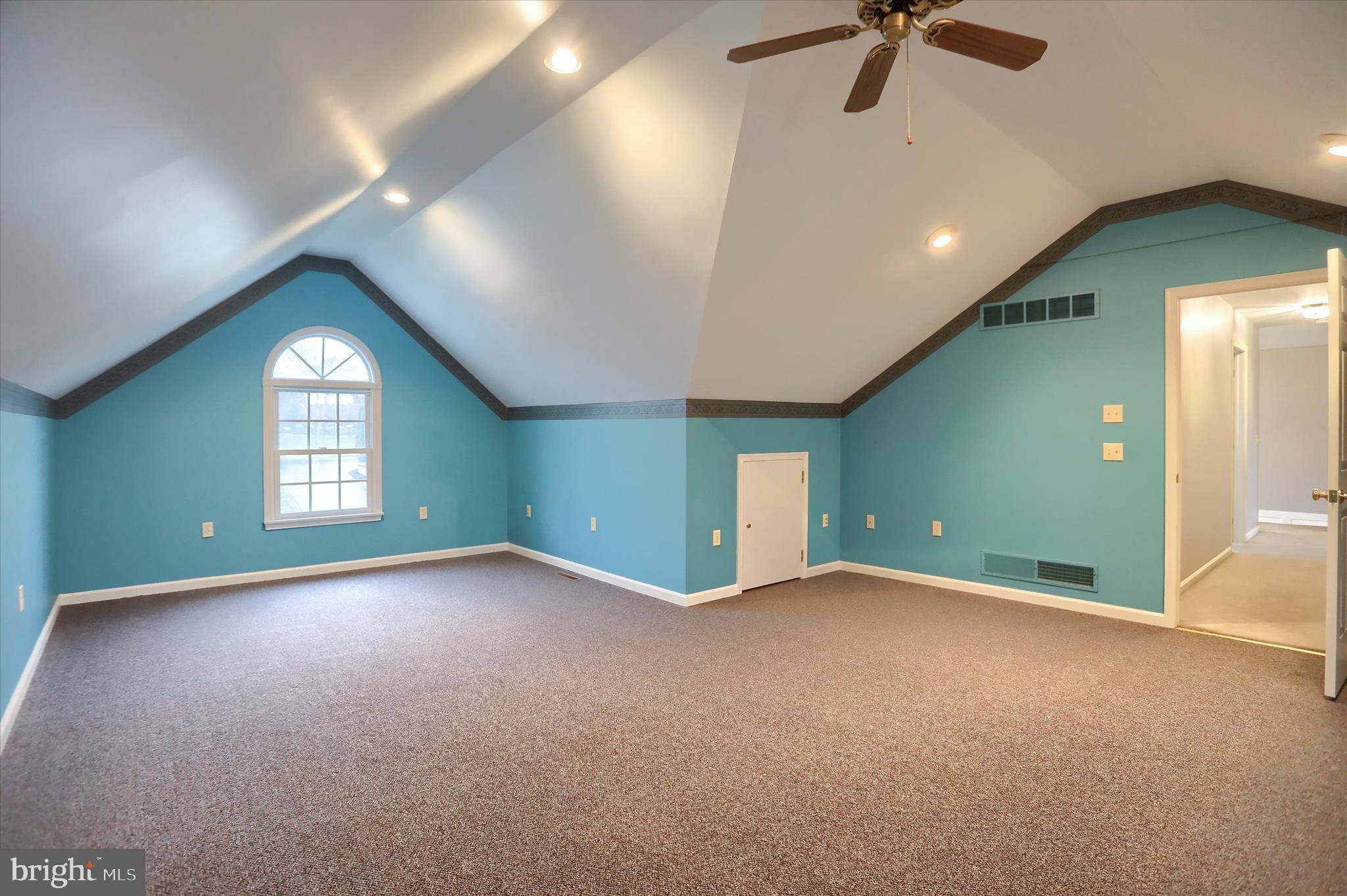 FLORIBUNDA HEIGHTS - Residential