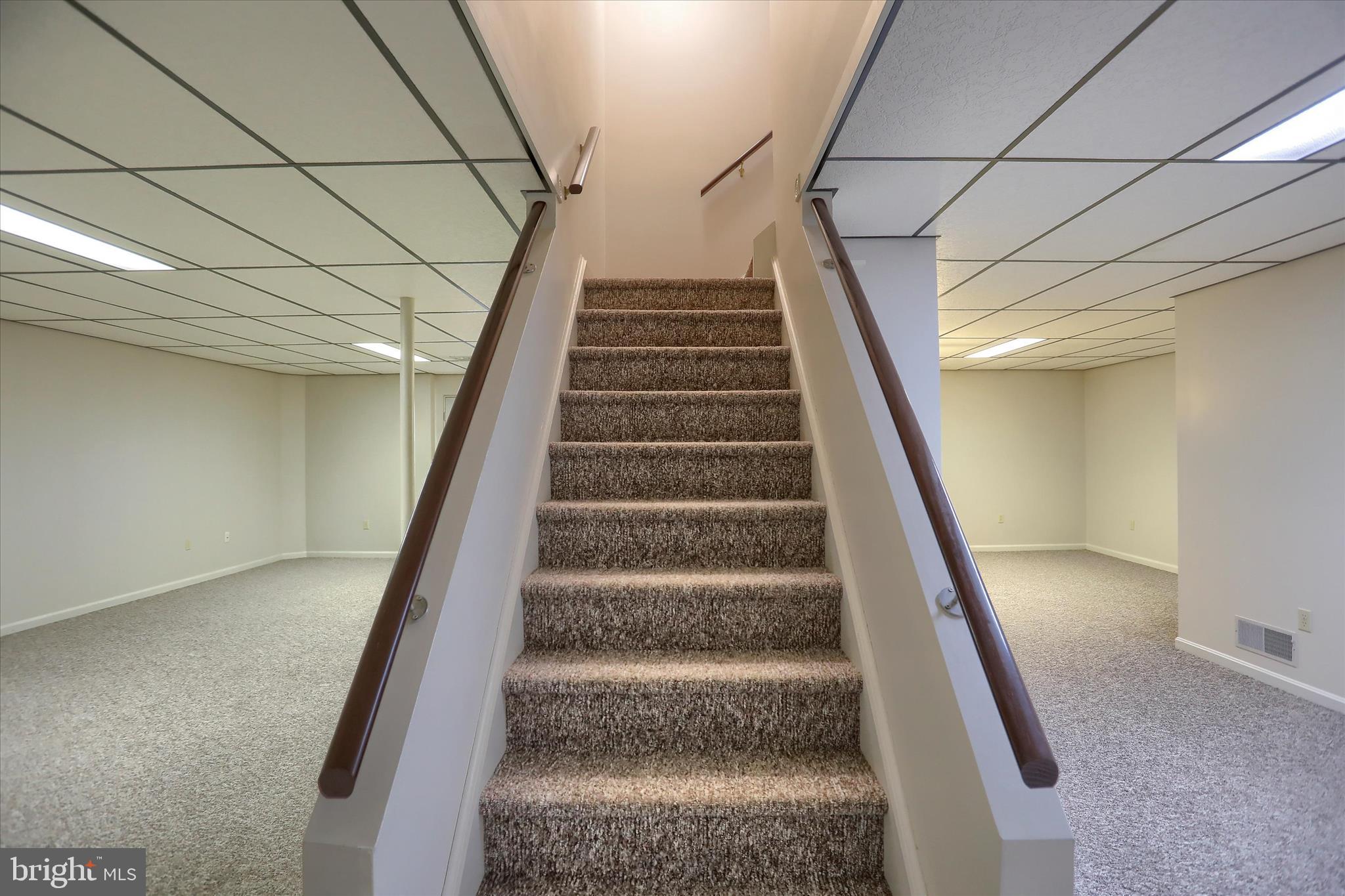 FLORIBUNDA HEIGHTS - Residential