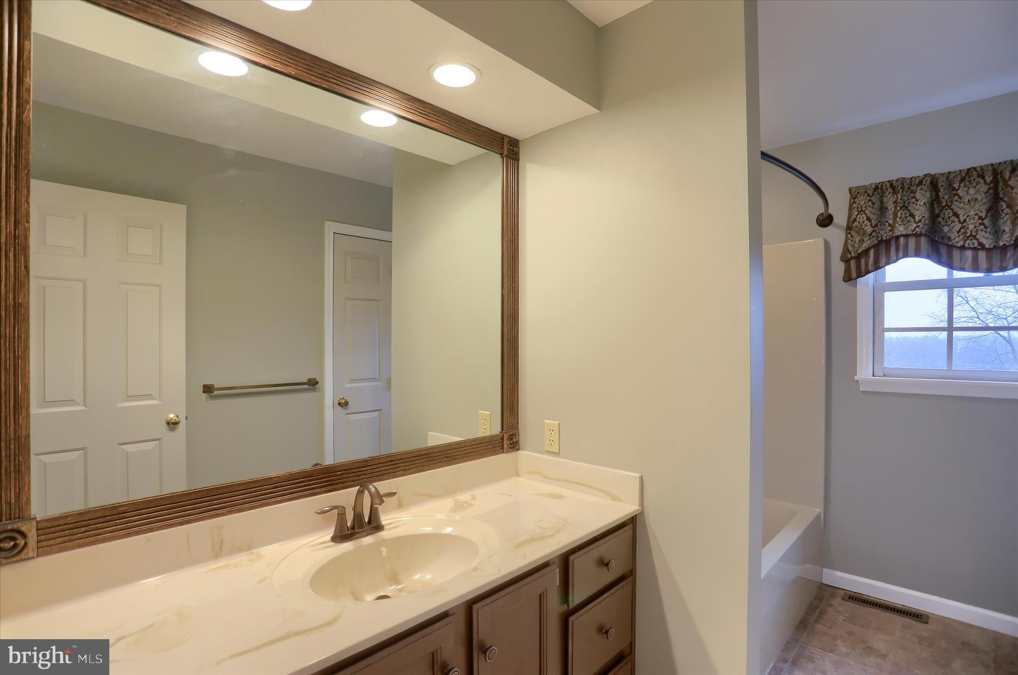 FLORIBUNDA HEIGHTS - Residential