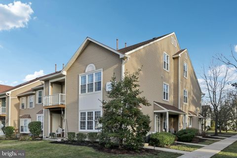 4108 WATERPERRY COURT B MOUNT LAUREL NJ 08054