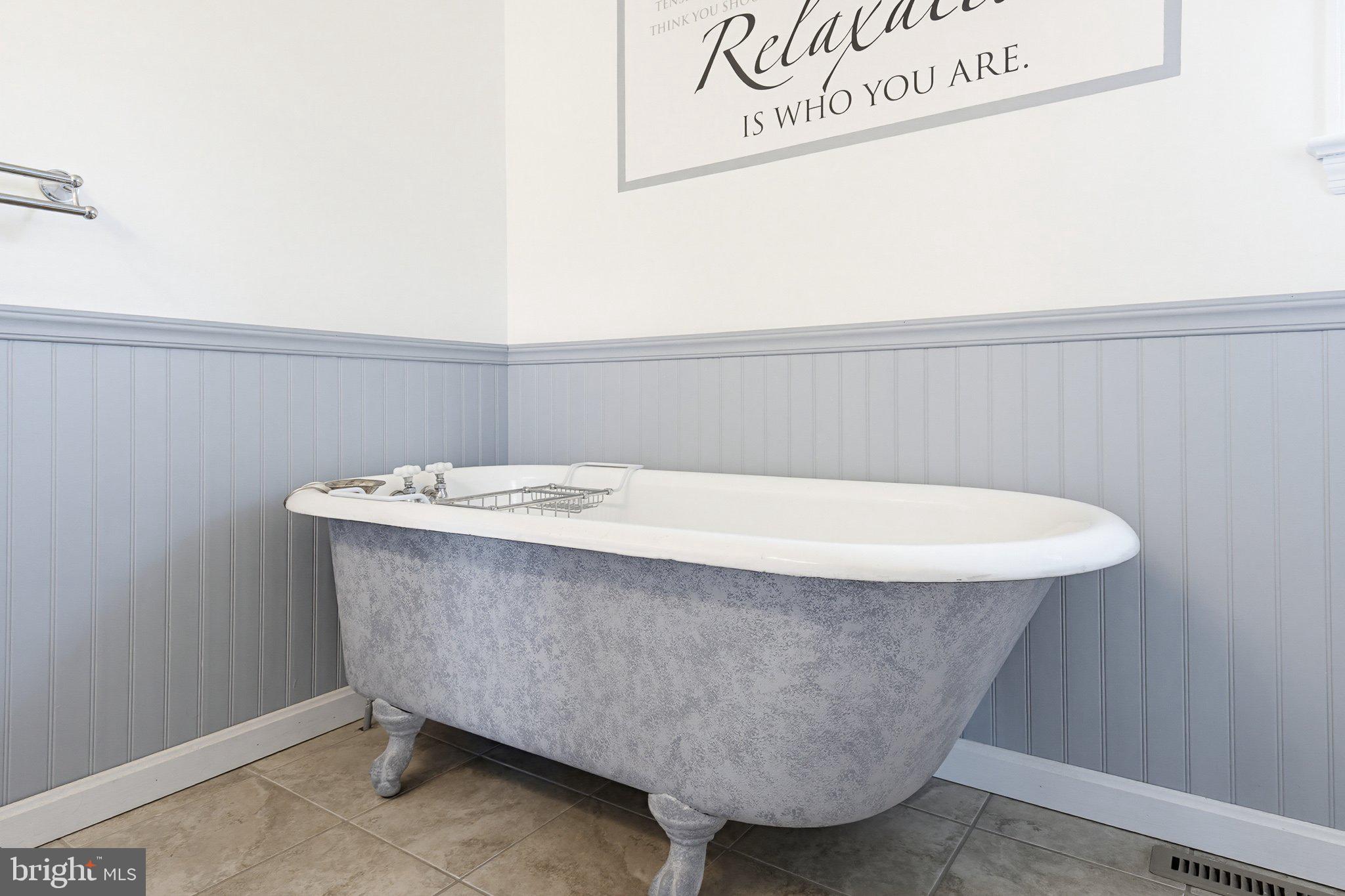 SALISBURY TWP - Residential