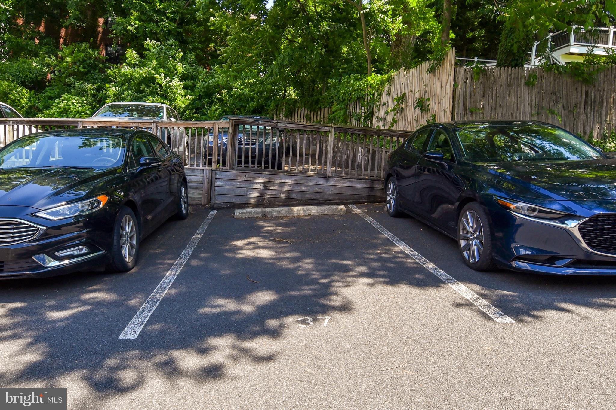 THE WELDON - Residential