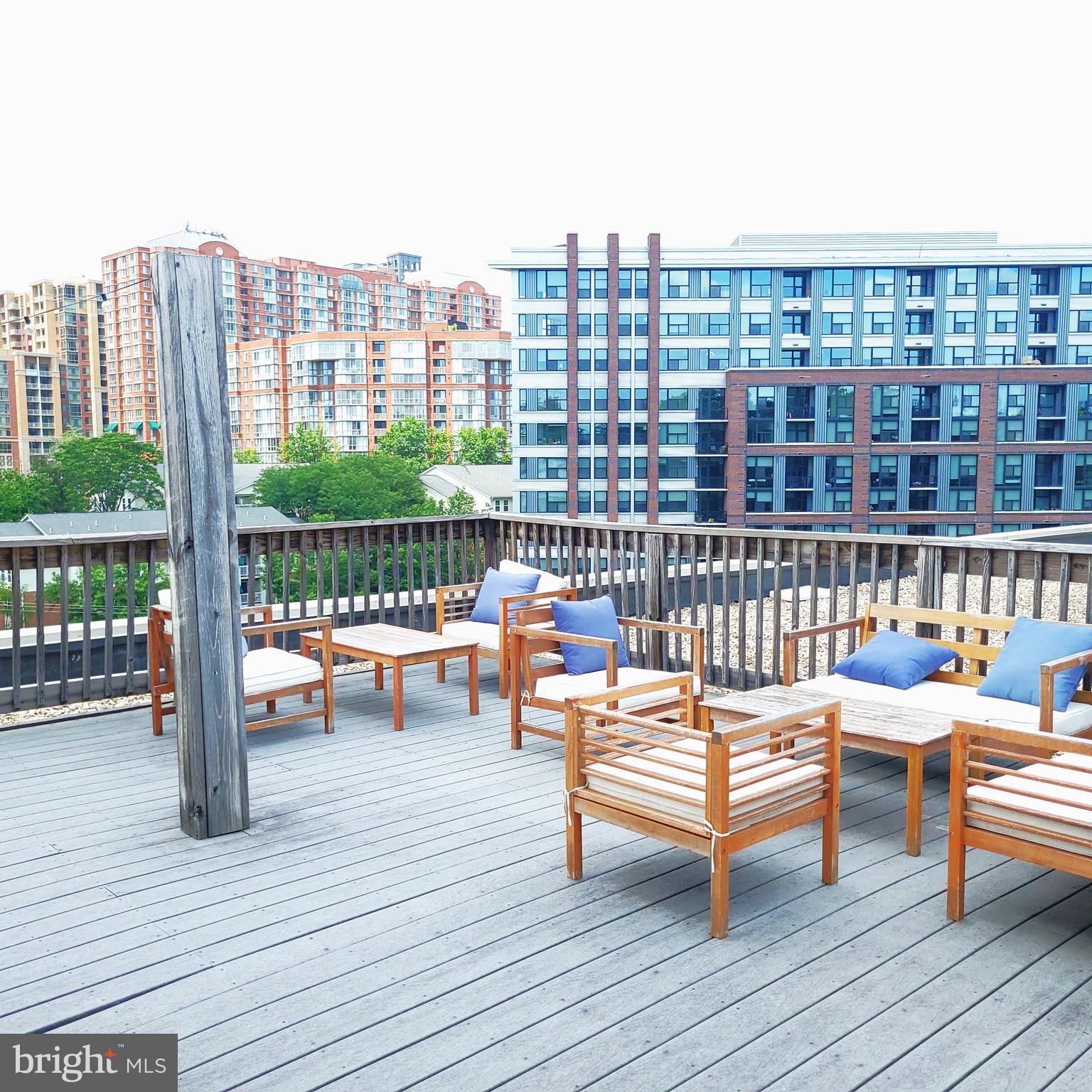 THE WELDON - Residential