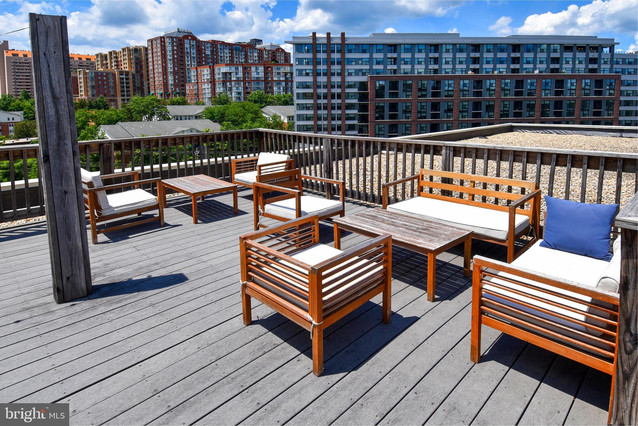 THE WELDON - Residential