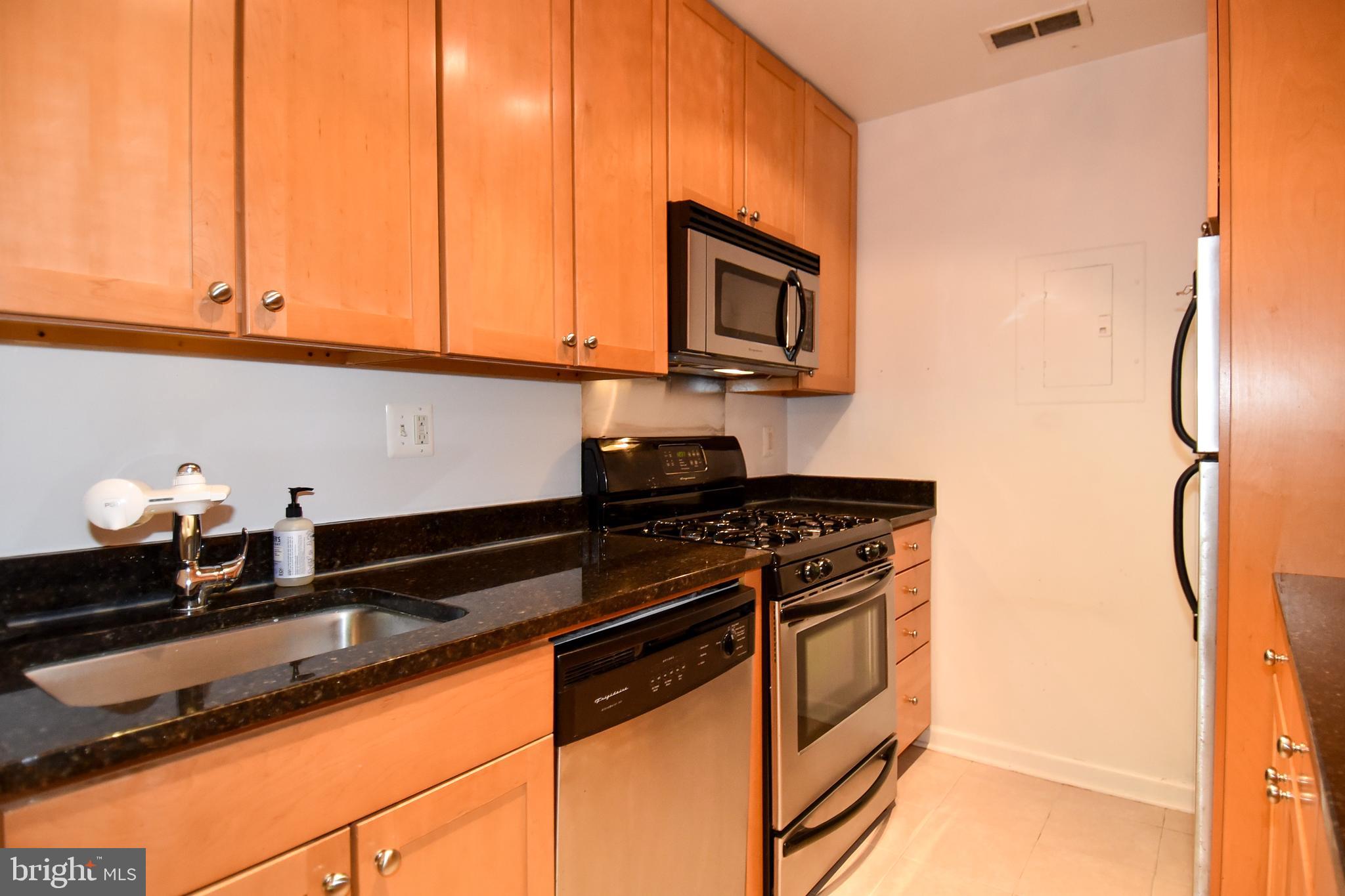 THE WELDON - Residential