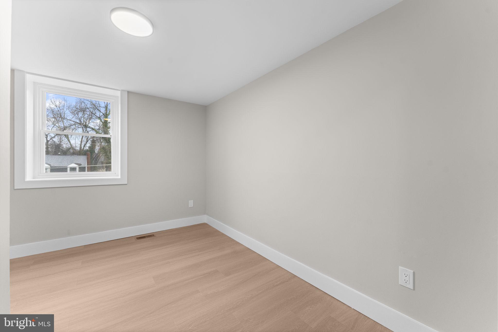 ALLENWOOD ACRES - Residential