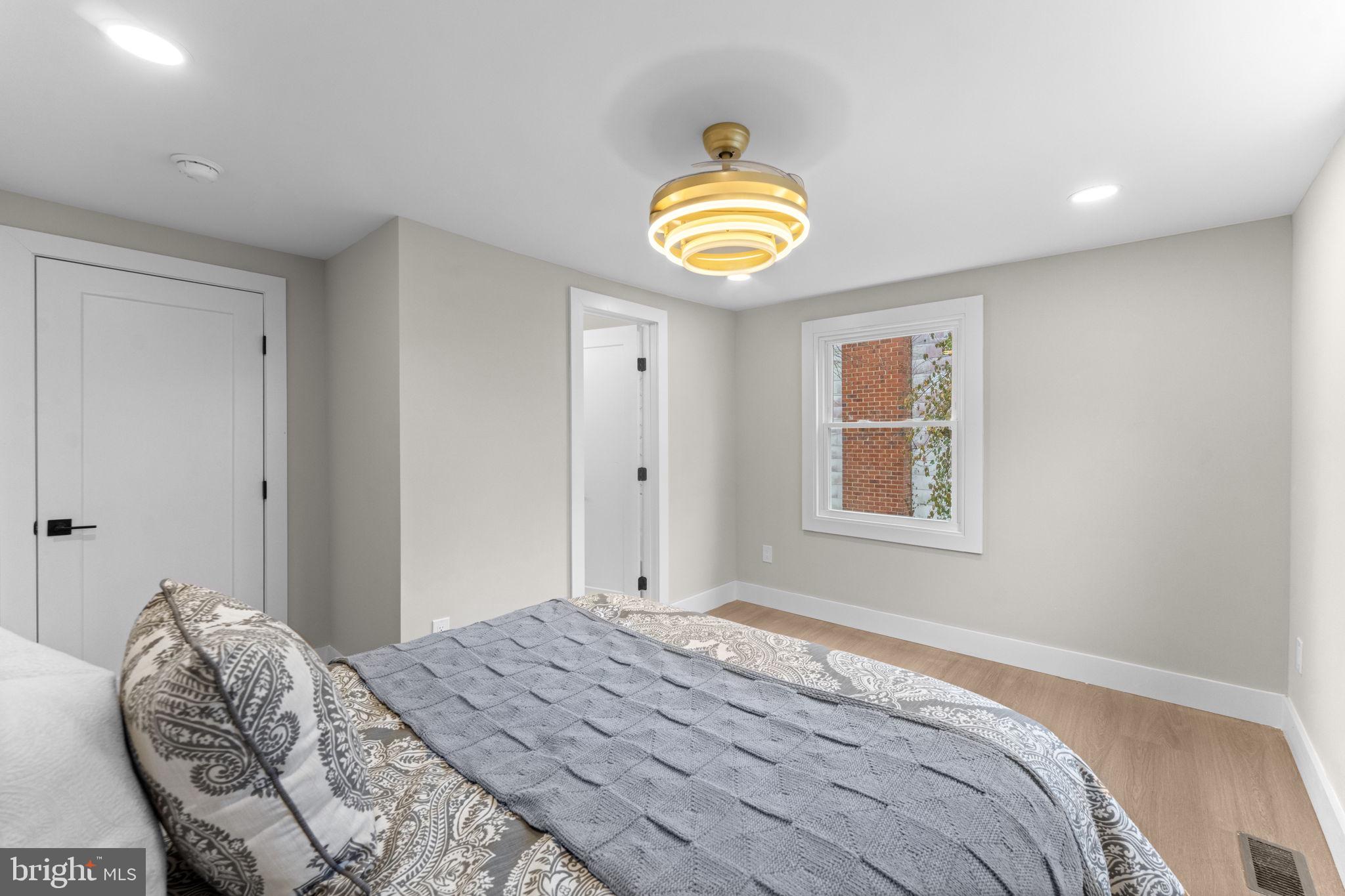 ALLENWOOD ACRES - Residential