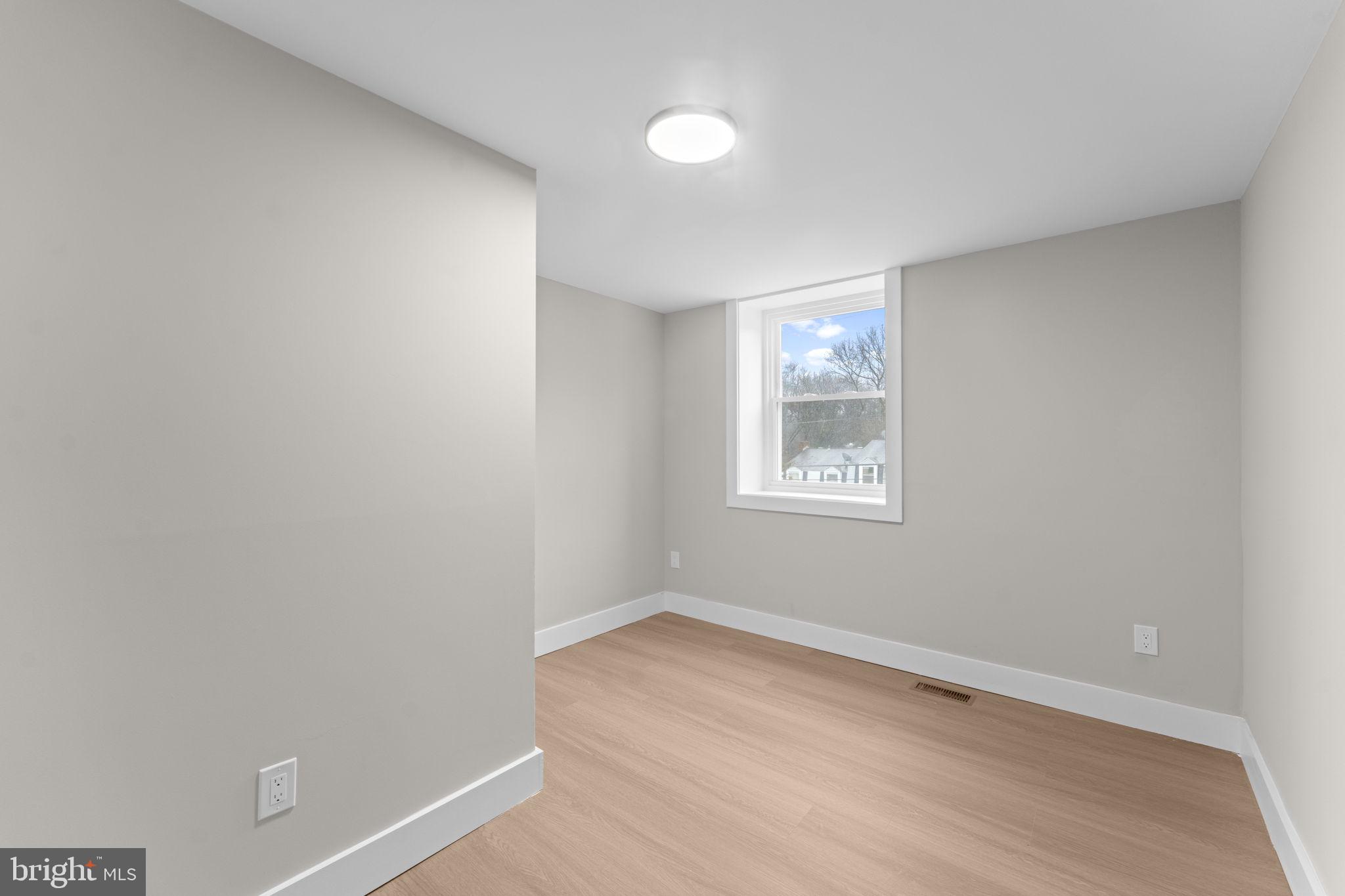 ALLENWOOD ACRES - Residential