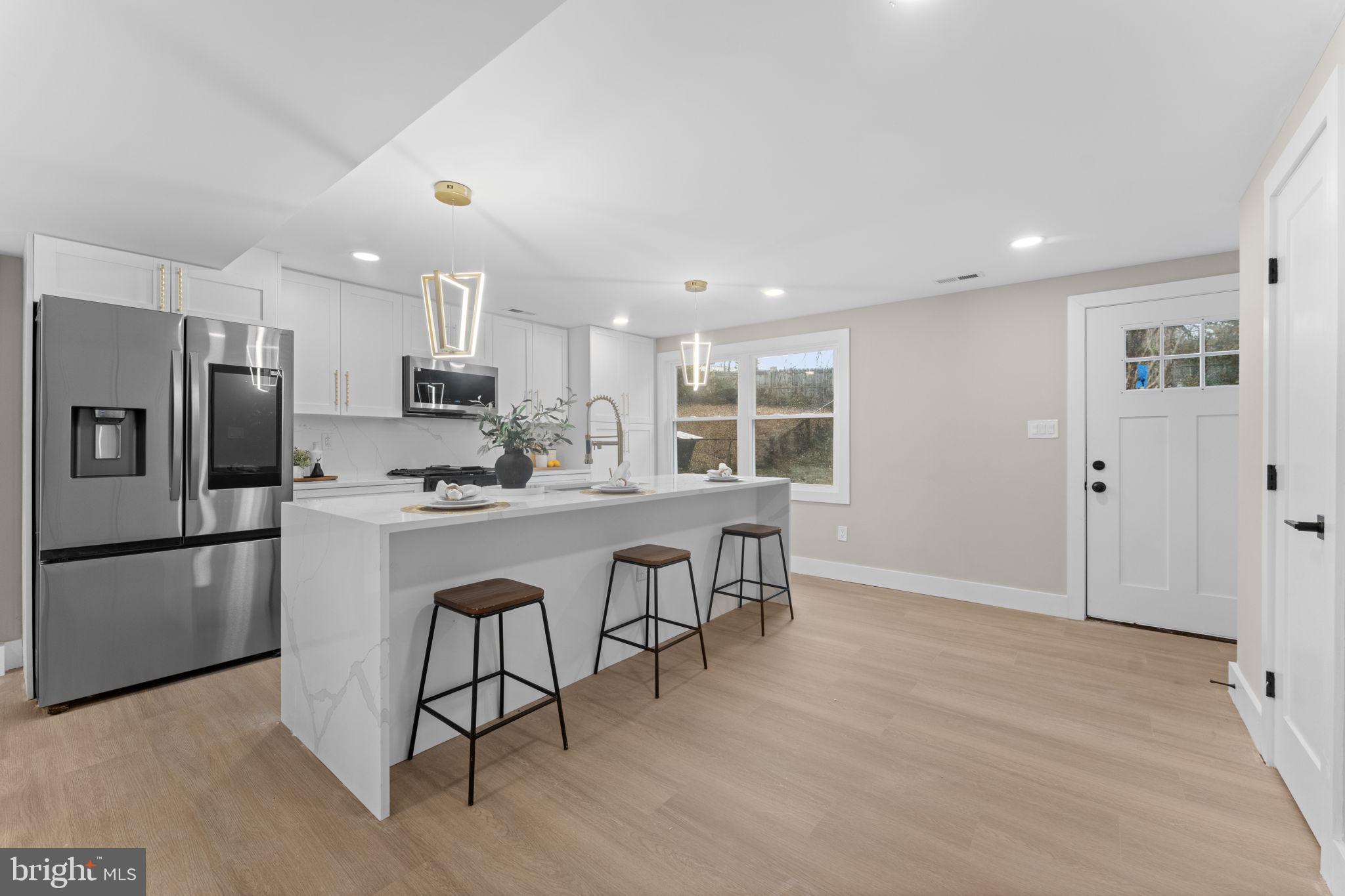 ALLENWOOD ACRES - Residential