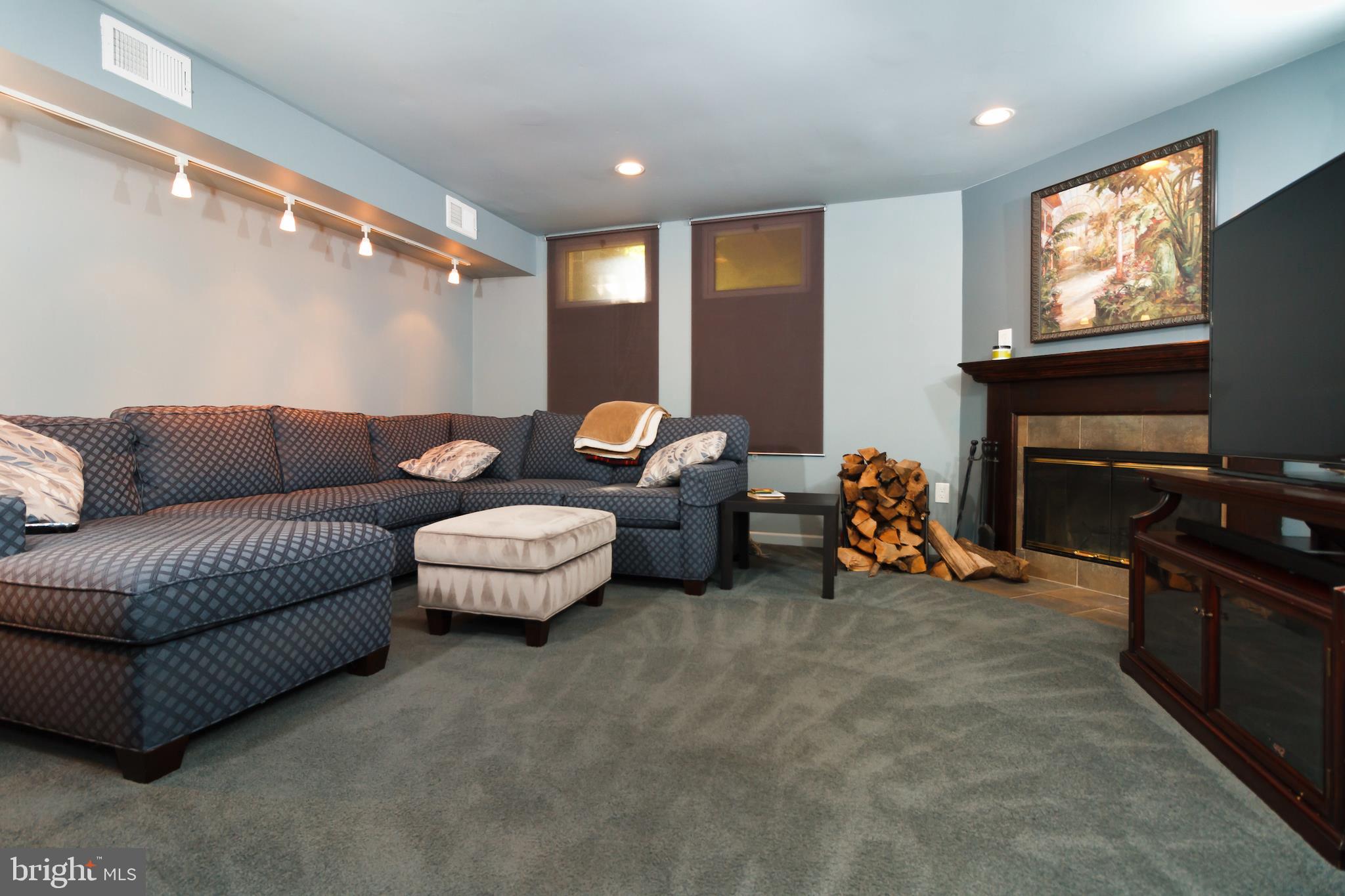 CHURCHILL TOWN SECTOR - Residential