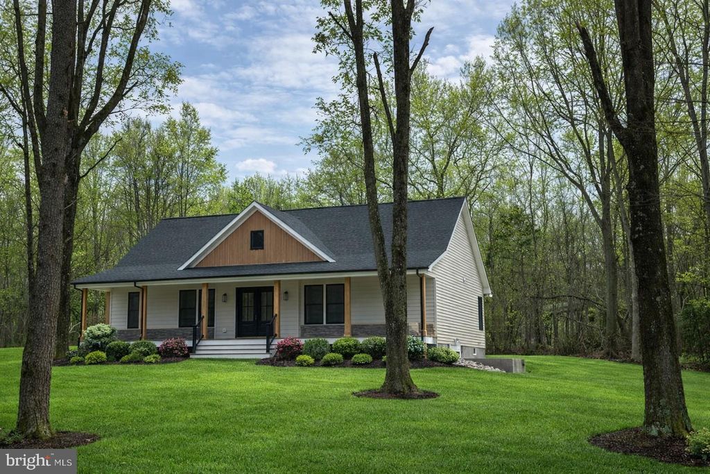 Photo of 108 Springbrook Lane, MILLINGTON, MD 21651 (MLS # MDQA2016436)