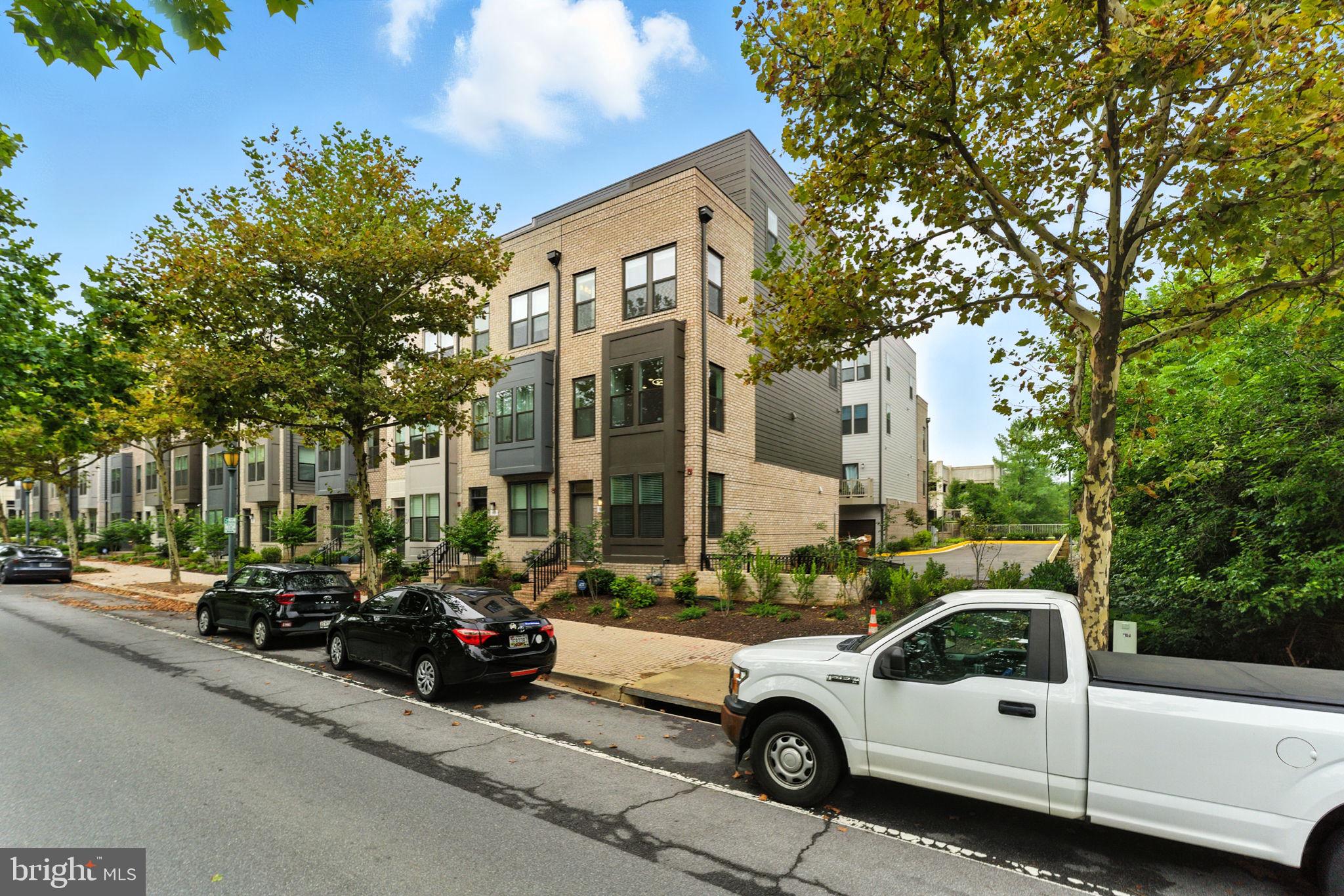 KING FARM - Residential