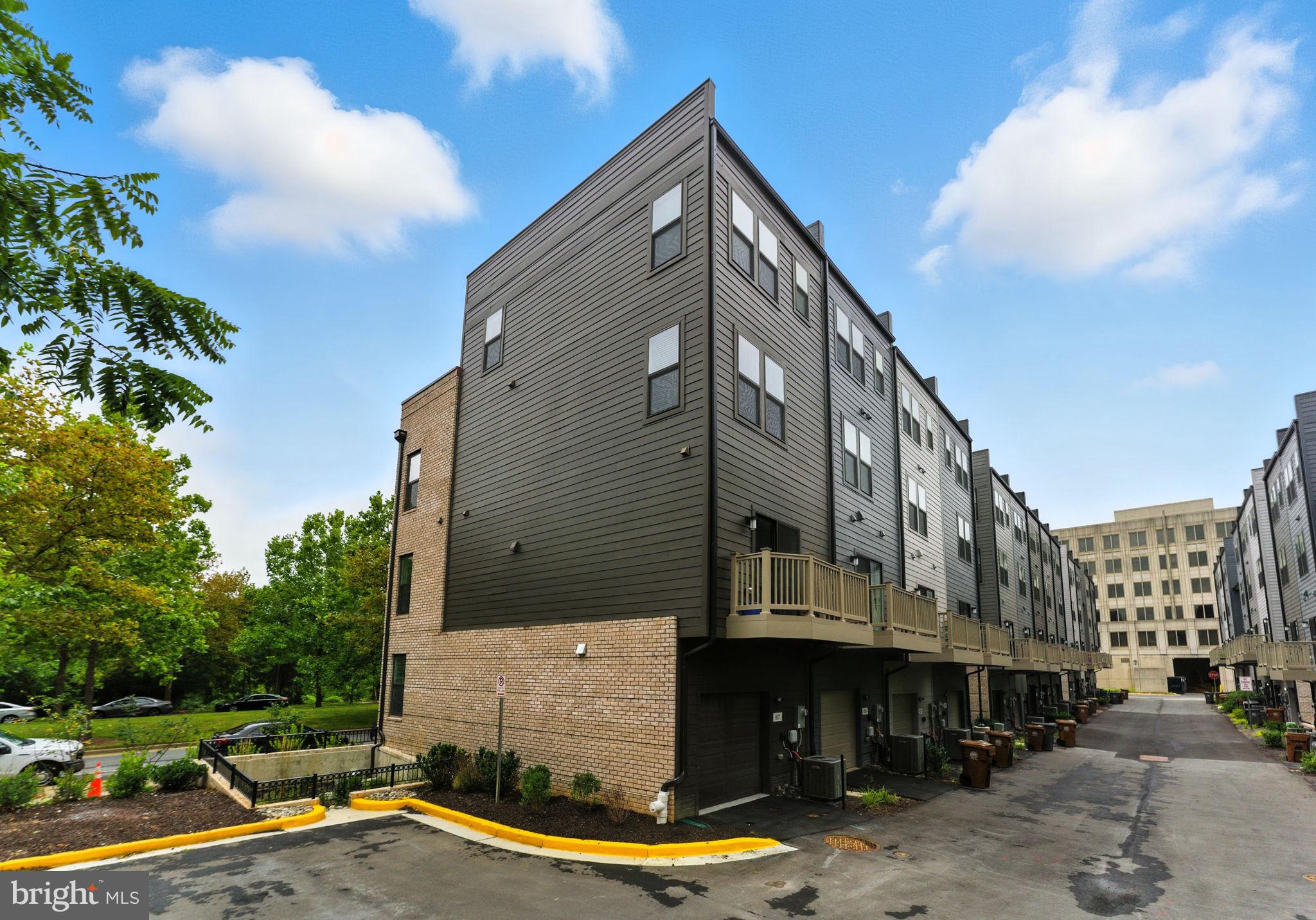 KING FARM - Residential