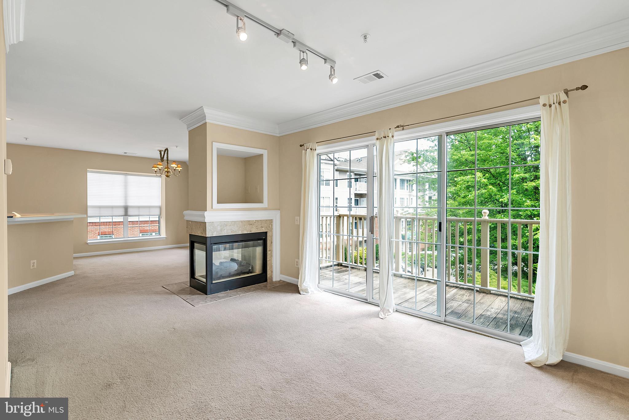 VILLAGES AT FALLS CHURCH - Residential Lease