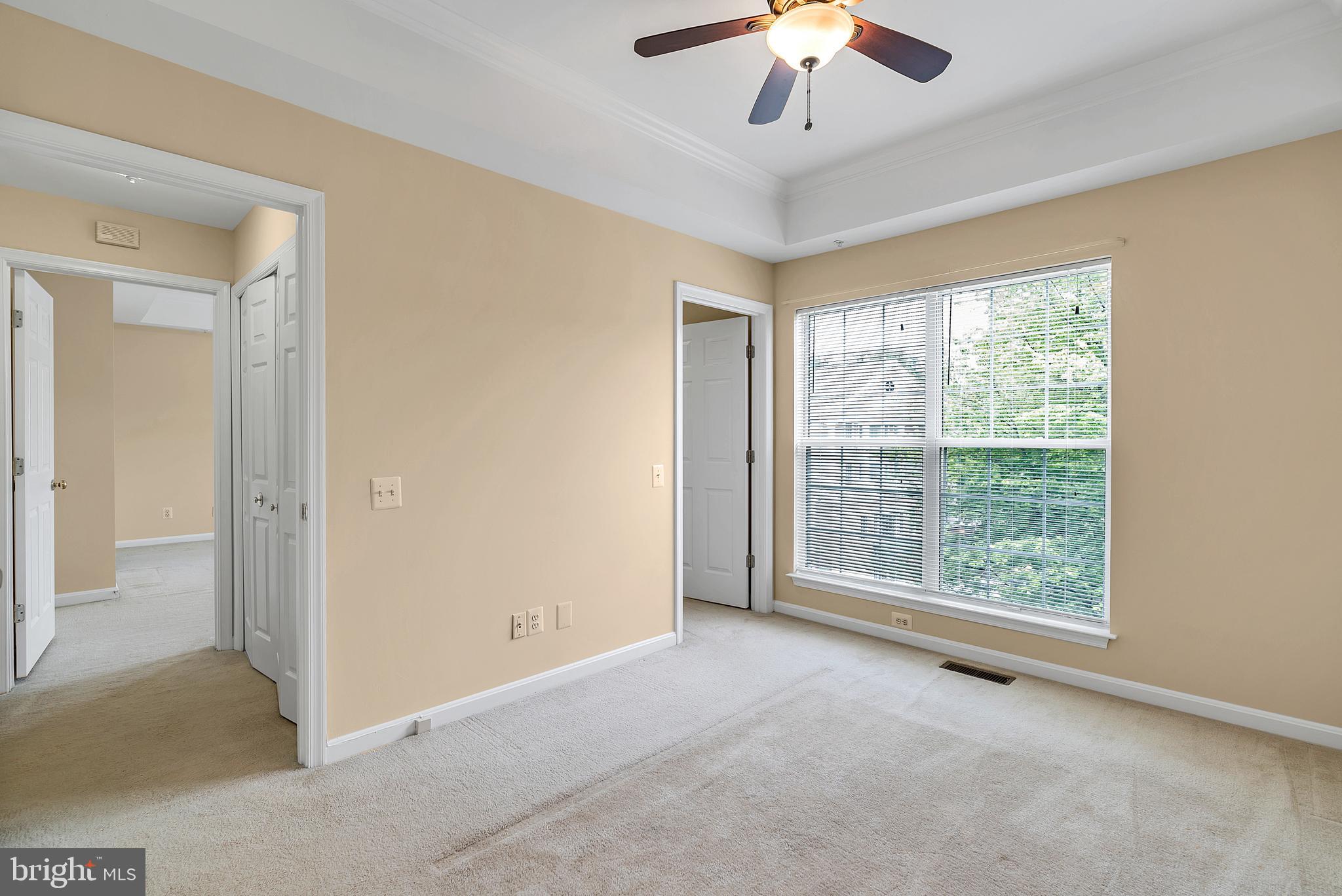 VILLAGES AT FALLS CHURCH - Residential Lease