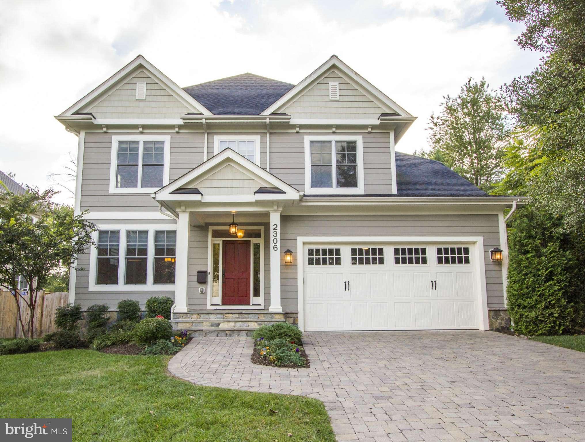 OVER LEE KNOLLS - Residential