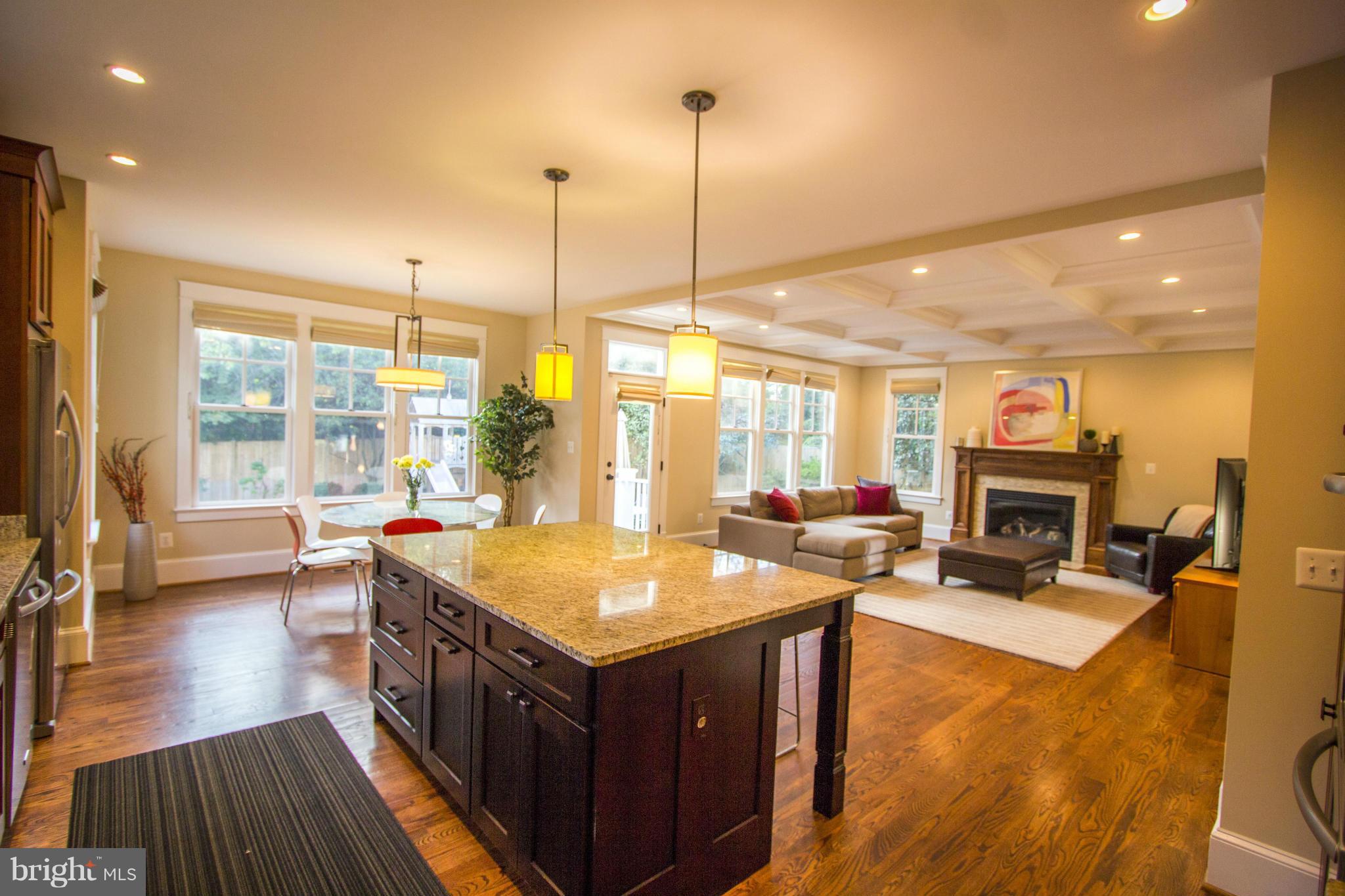 OVER LEE KNOLLS - Residential