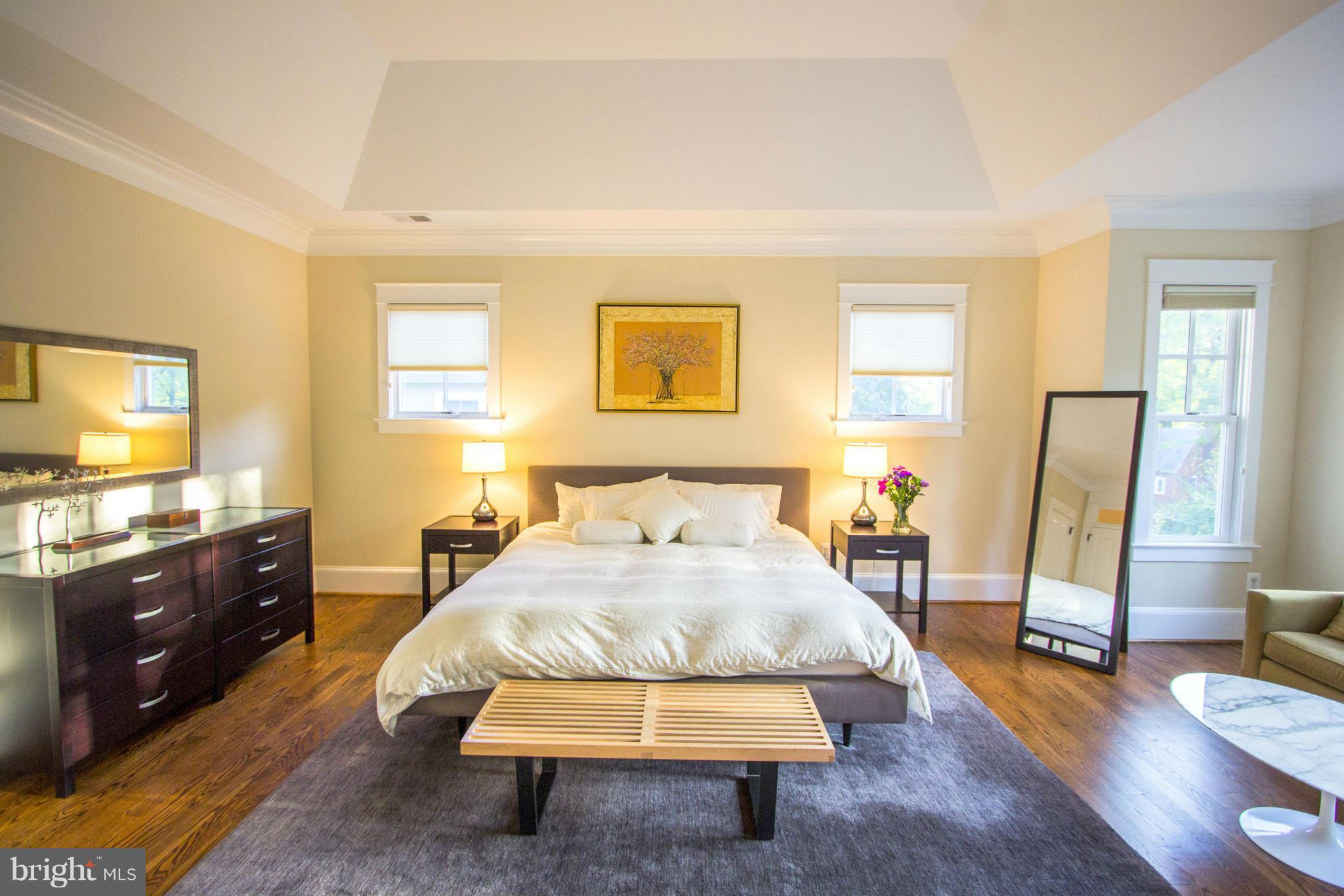 OVER LEE KNOLLS - Residential