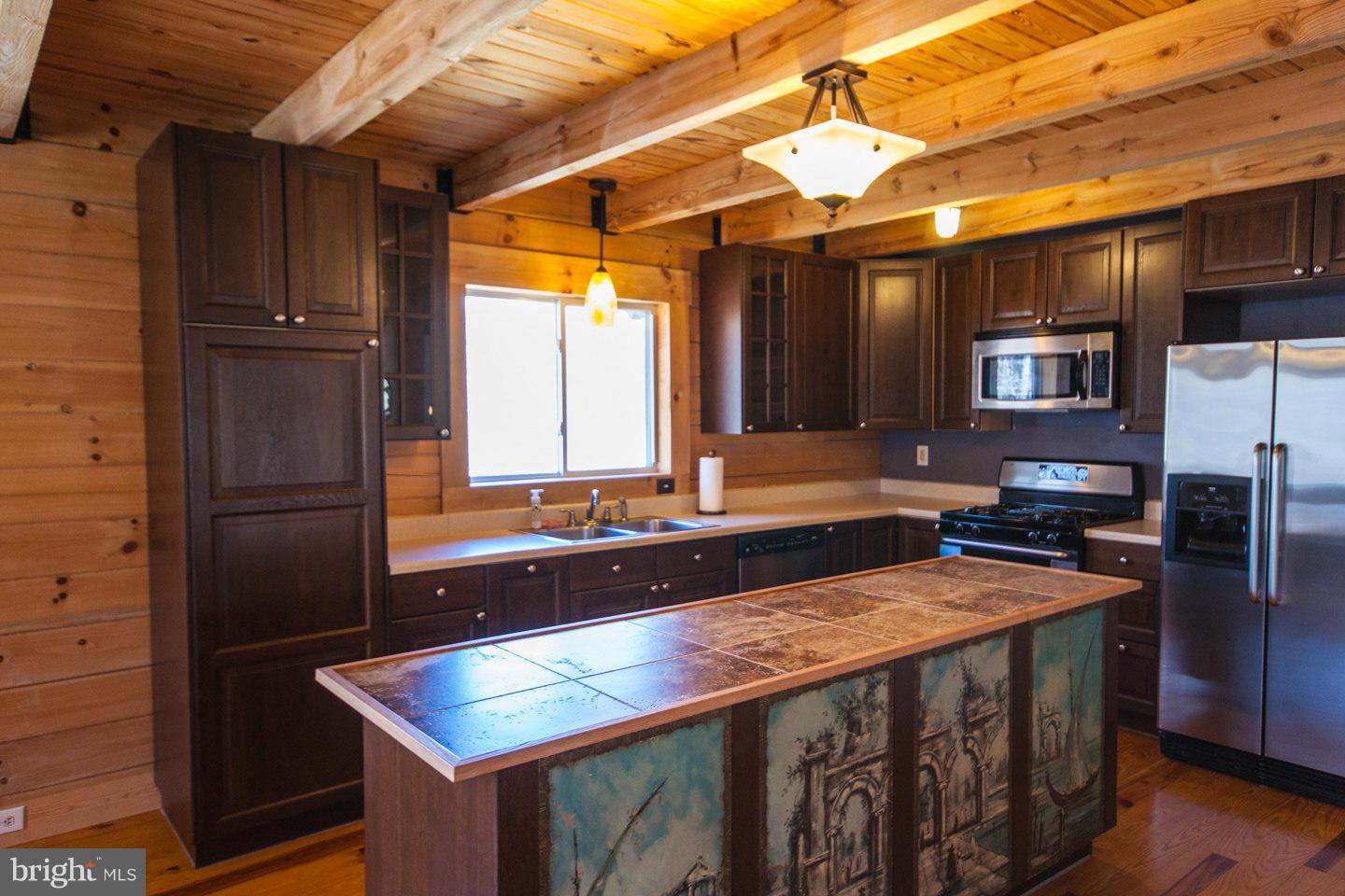 RIVER RIDGE - Residential