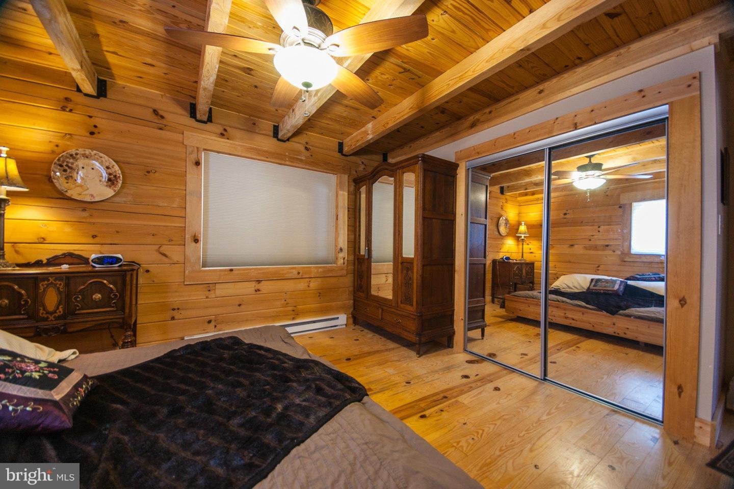 RIVER RIDGE - Residential