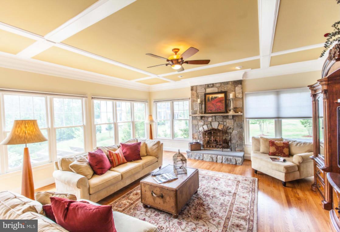 OCCOQUAN OVERLOOK - Residential