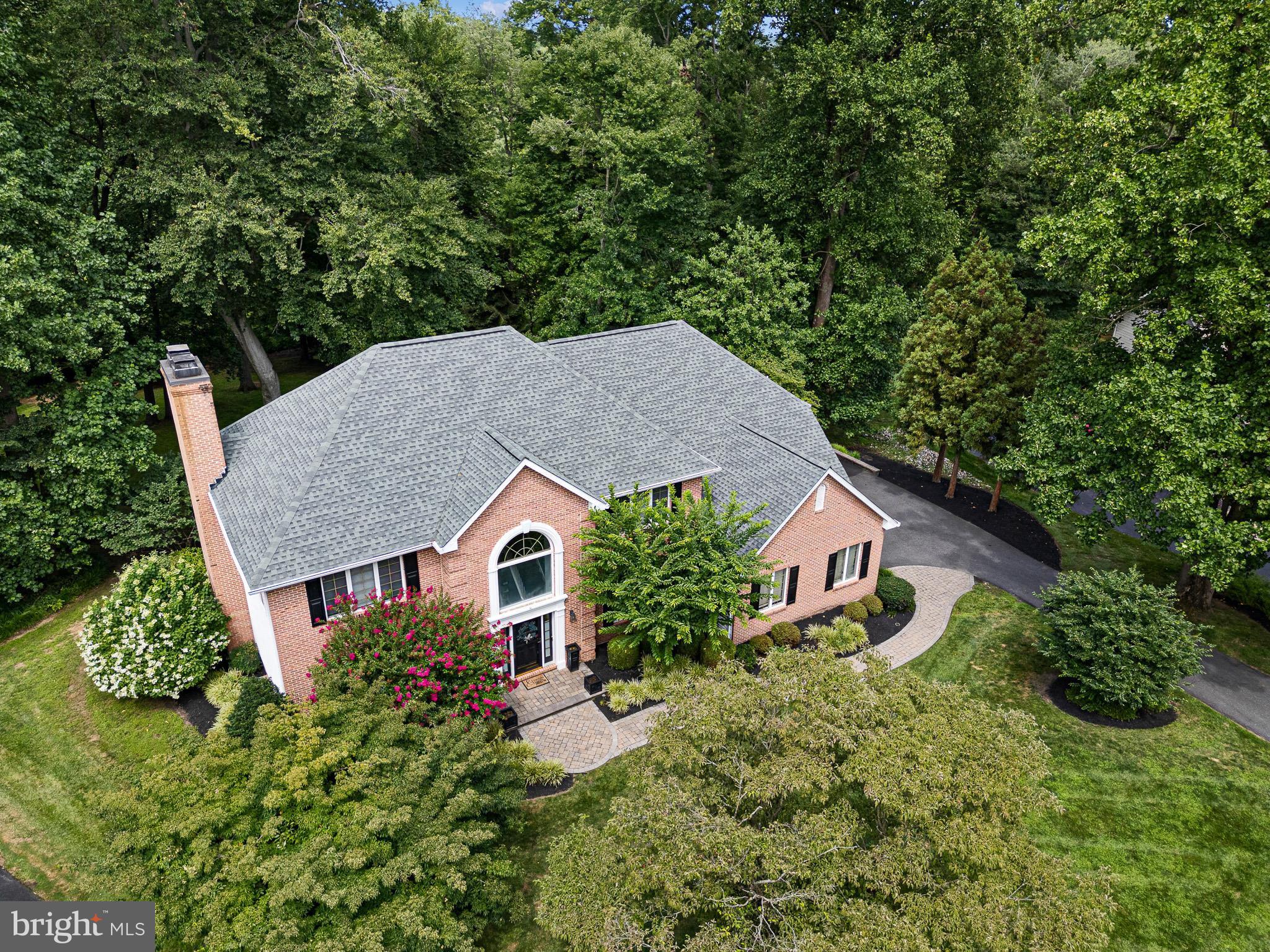 14 STONEBRIDGE DRIVE