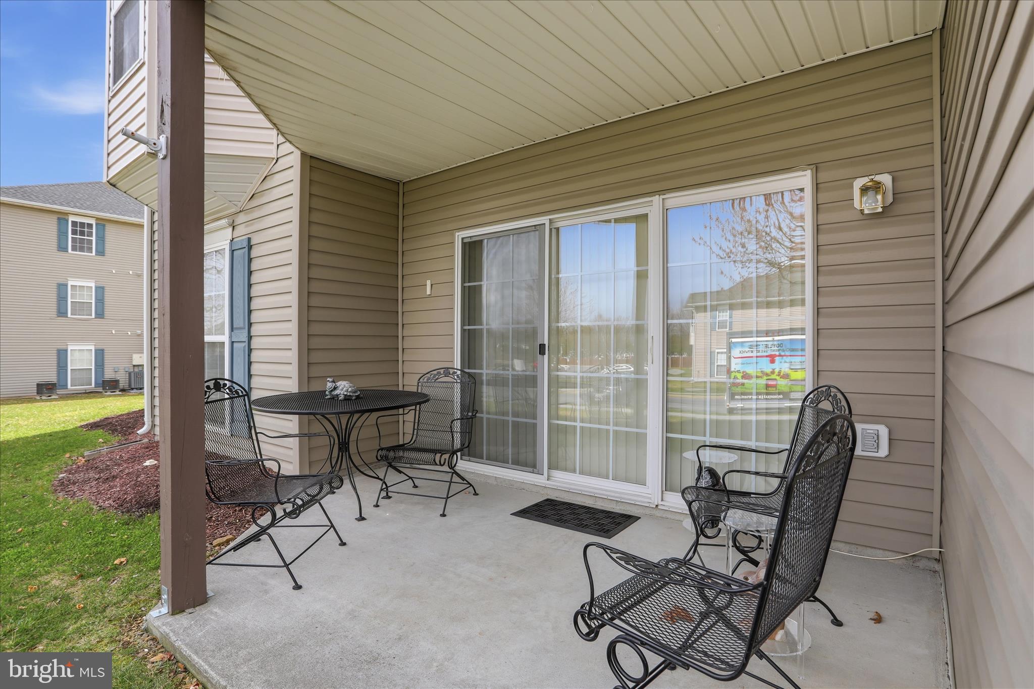 136 BROOKLAND COURT 2 2