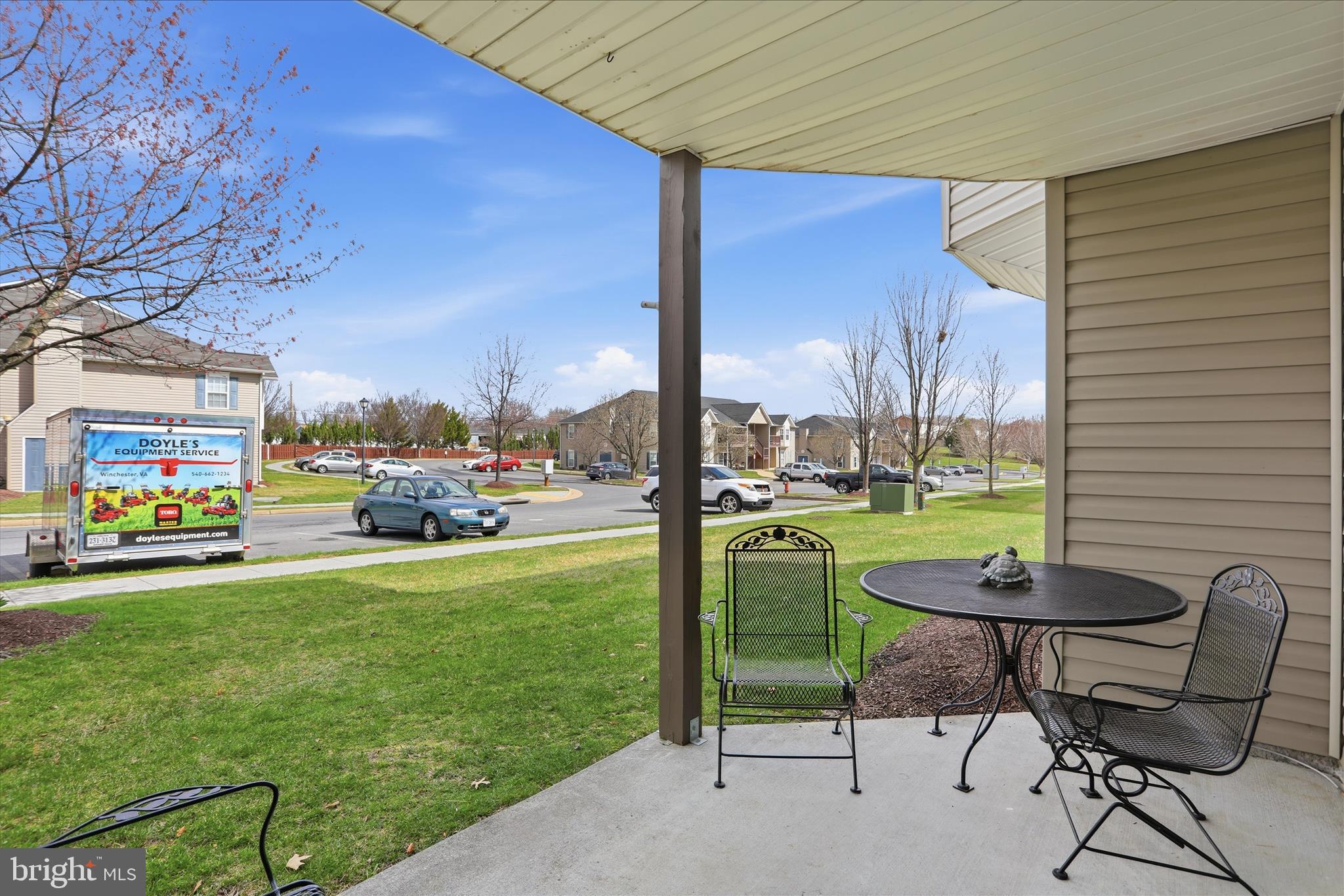 136 BROOKLAND COURT 2 2