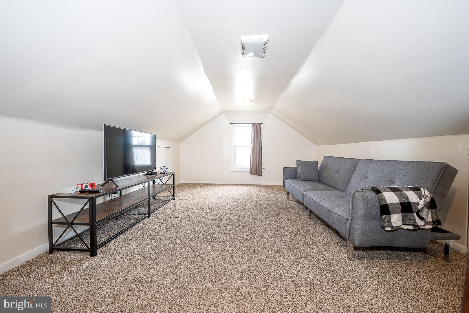 KIRKLYN - Residential