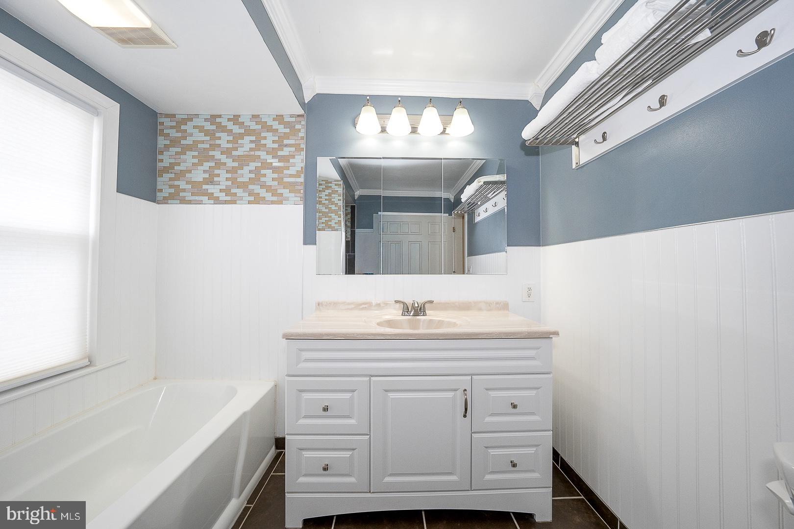 KIRKLYN - Residential