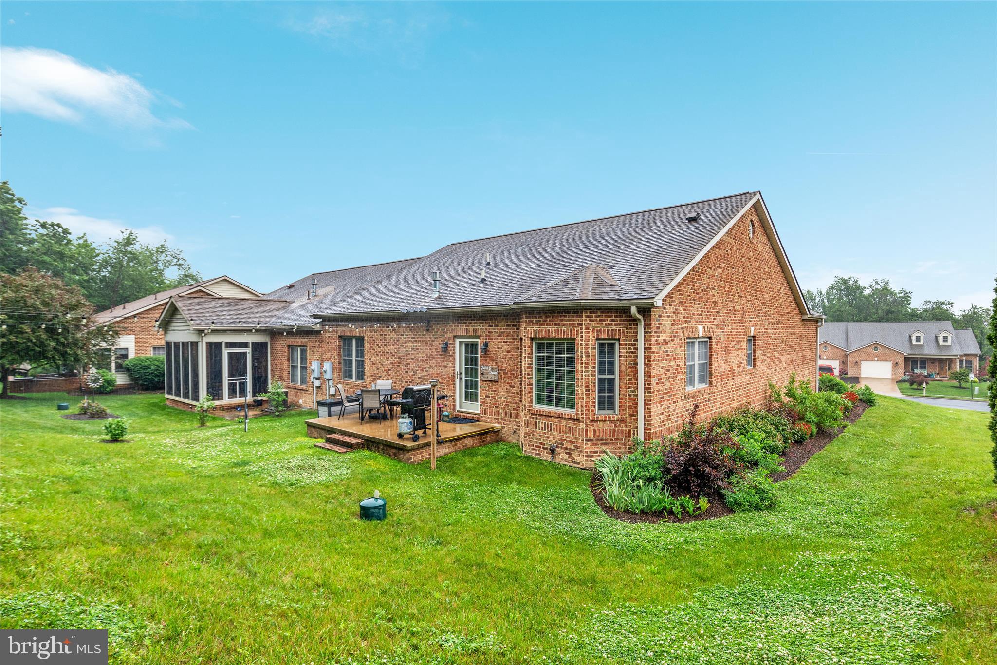CAMELOT ESTATES - Residential