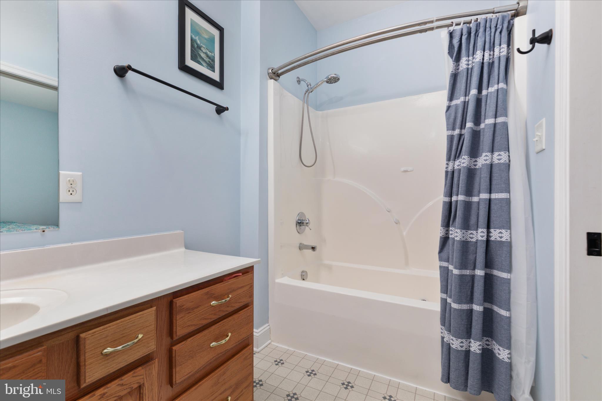 CAMELOT ESTATES - Residential