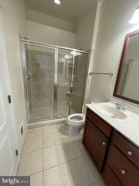 LOUDOUN VALLEY ESTATES 2 - Residential Lease