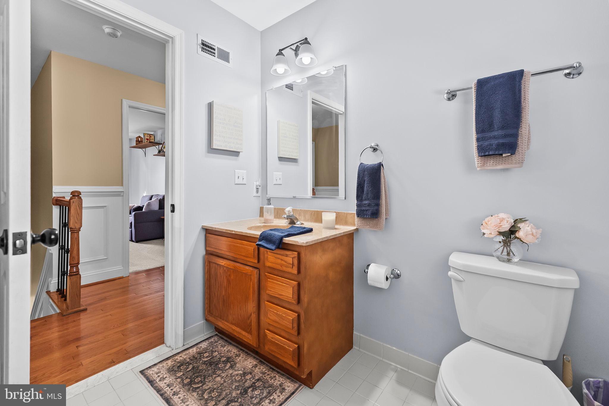 HOLLAND CLIFF SHORES - Residential