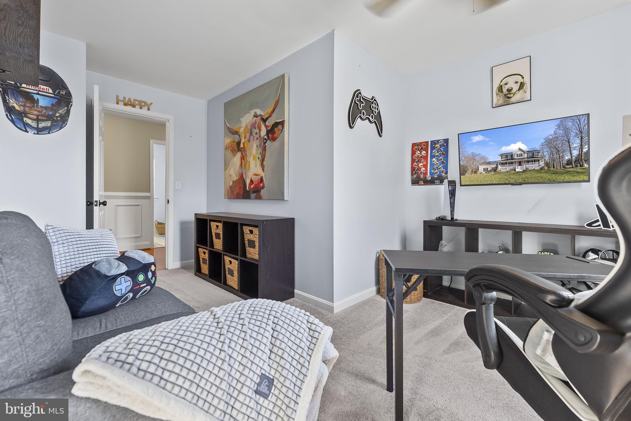 HOLLAND CLIFF SHORES - Residential