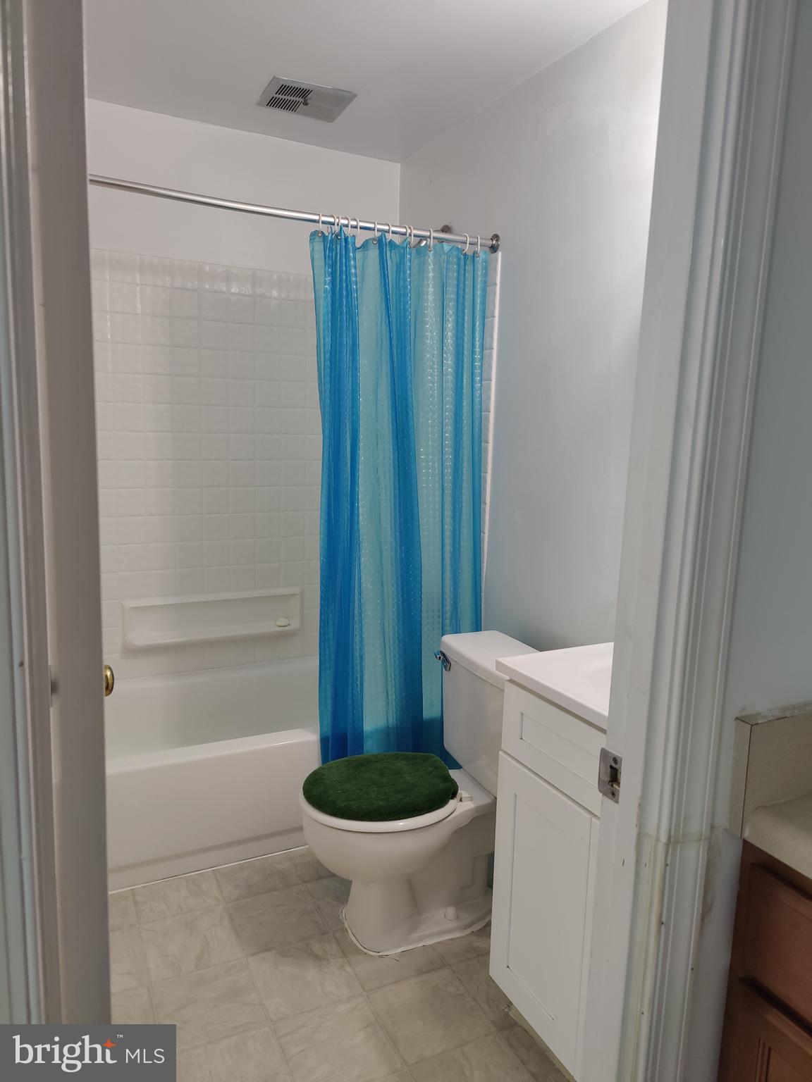 TIVOLI - Residential Lease