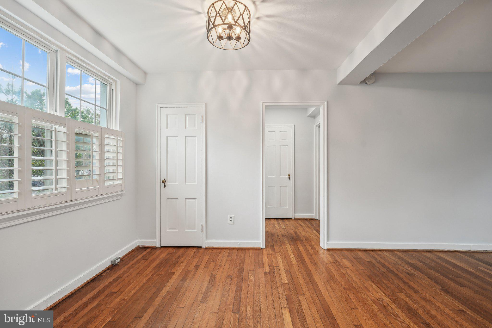 AUBURN VILLAGE - Residential