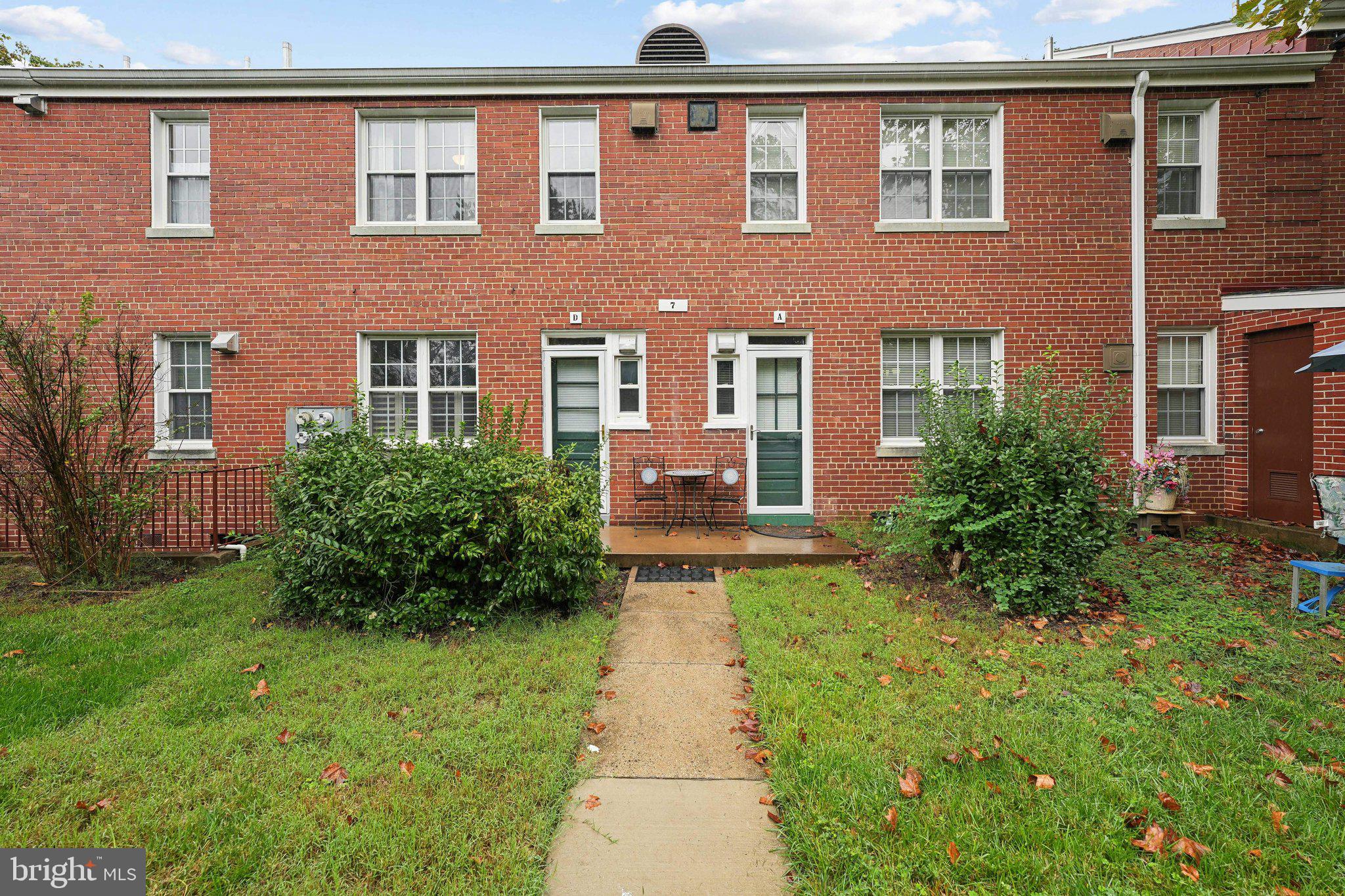 AUBURN VILLAGE - Residential