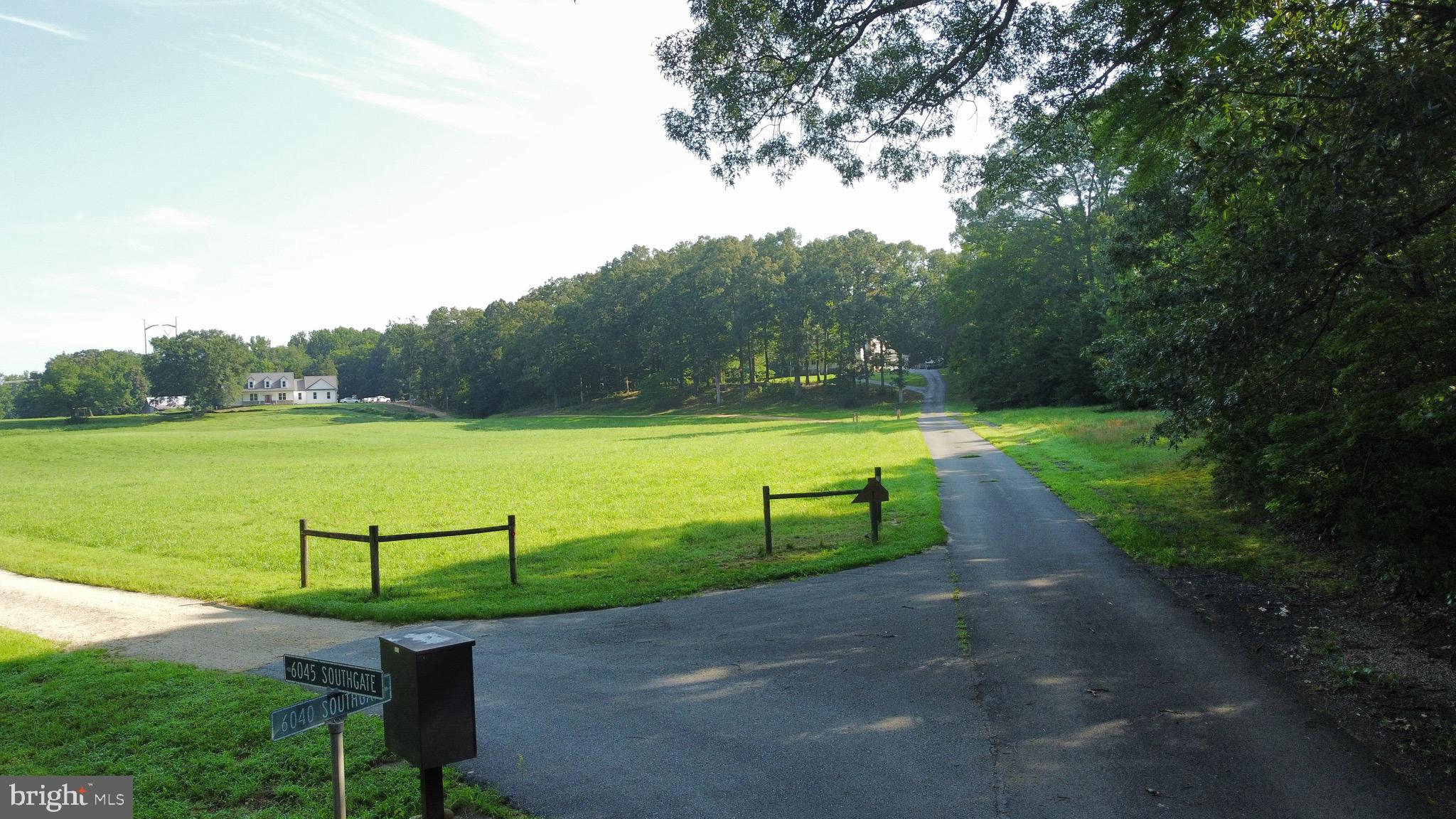 6040 SOUTHGATE FARM ROAD