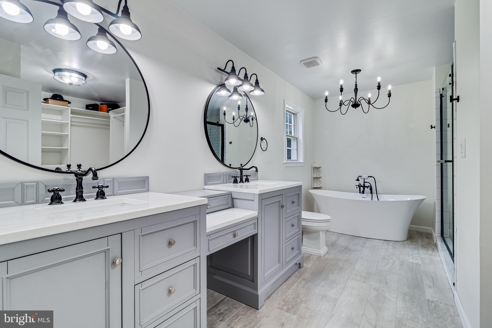 6040 SOUTHGATE FARM ROAD