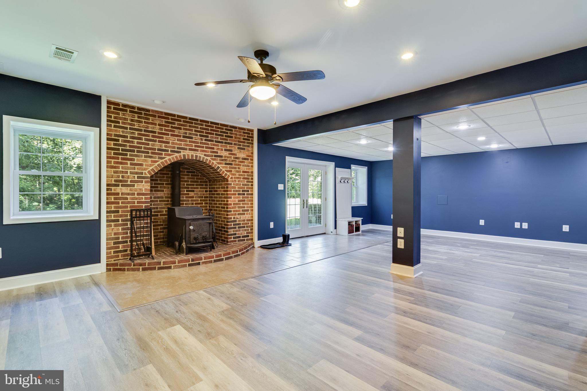 6040 SOUTHGATE FARM ROAD