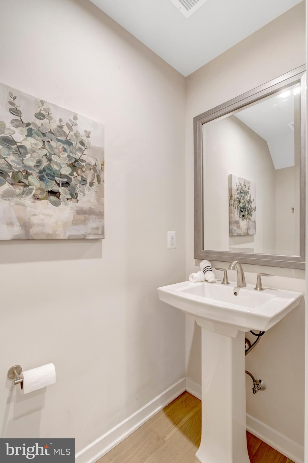 METRO WALK AT MOOREFIELD STATION - Residential