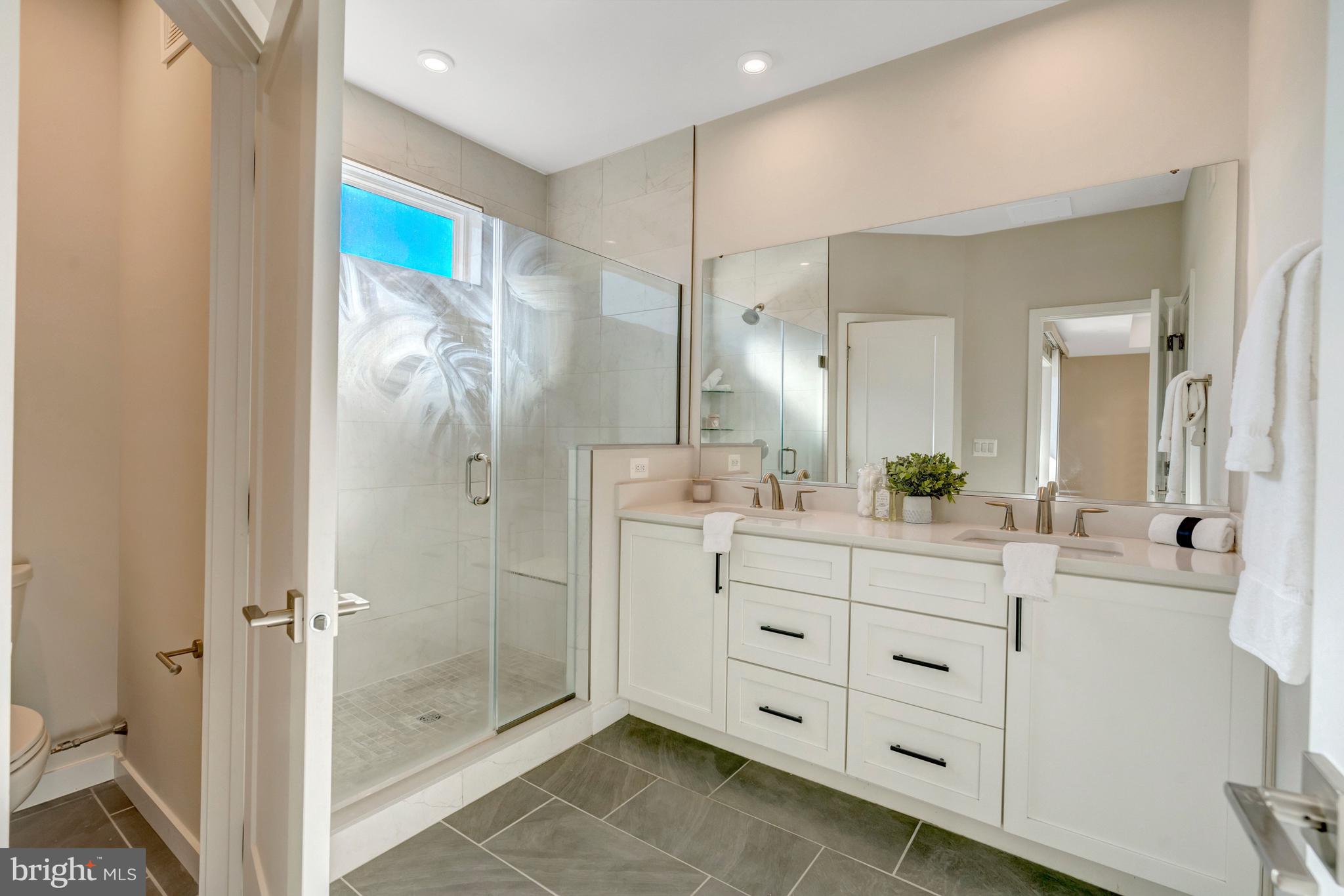 METRO WALK AT MOOREFIELD STATION - Residential