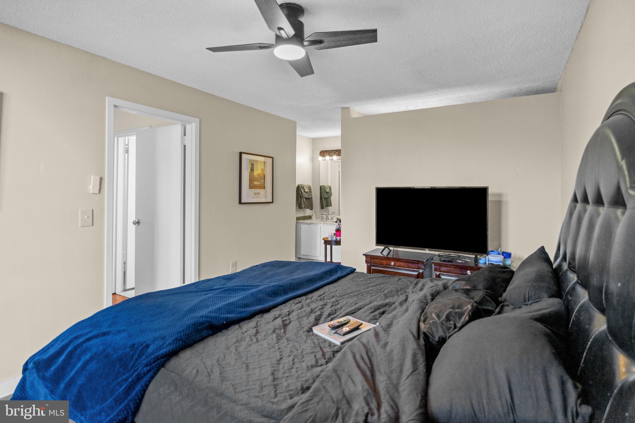 COLD SPRING NEWTOWN - Residential