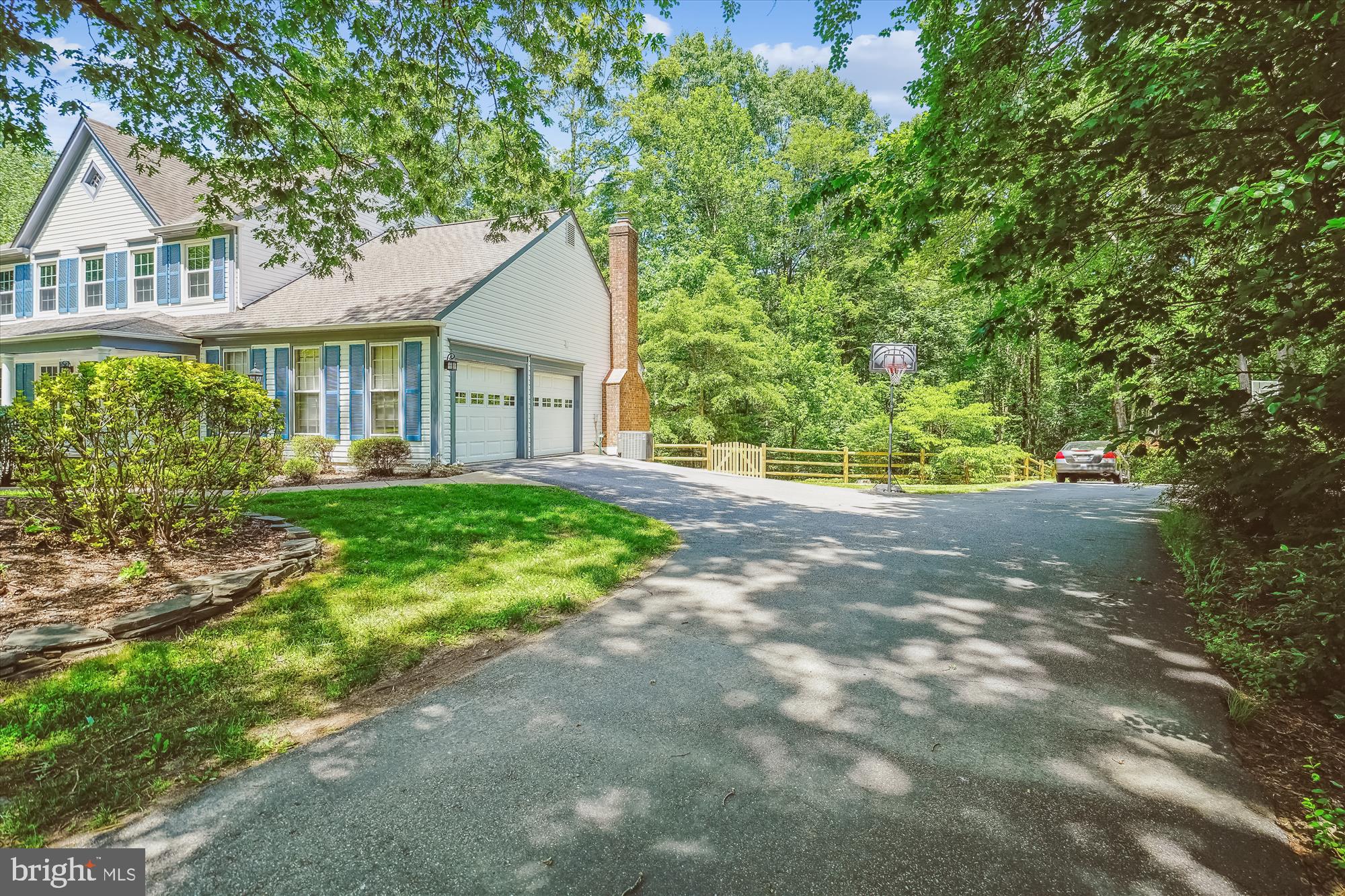 LAKE RIDGE - Residential Lease