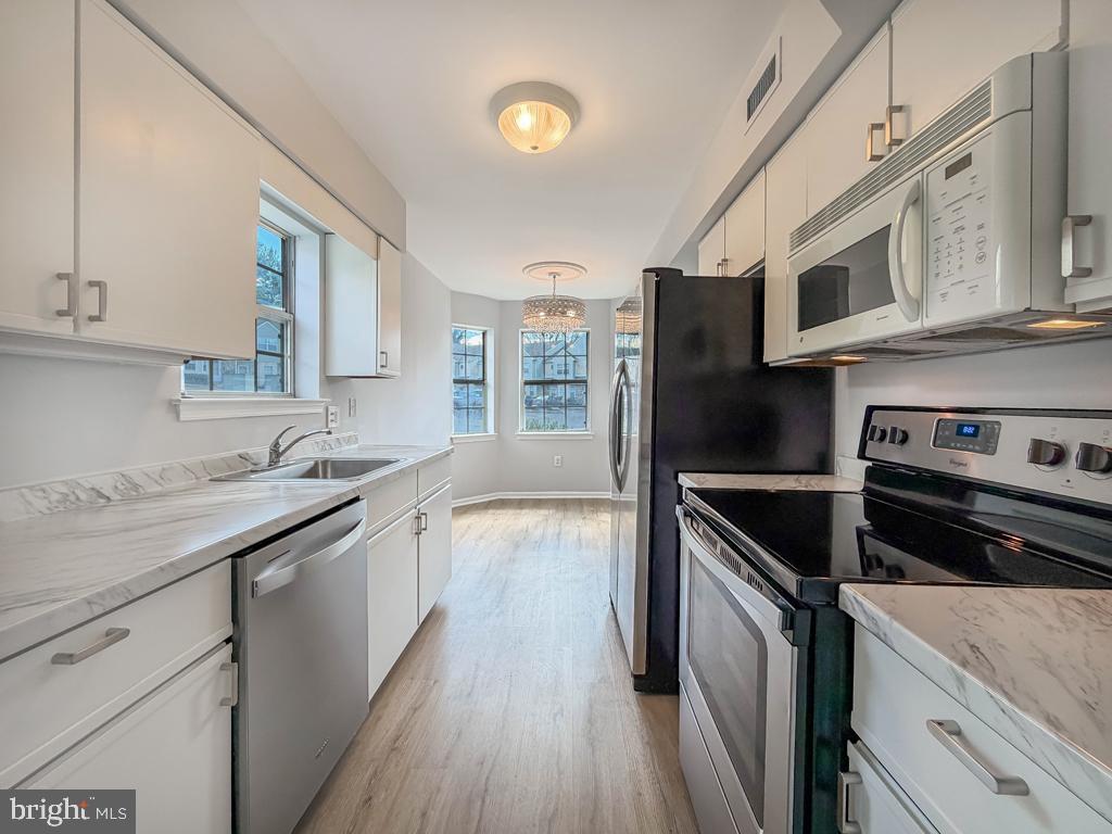 BEAVER COURT - Residential