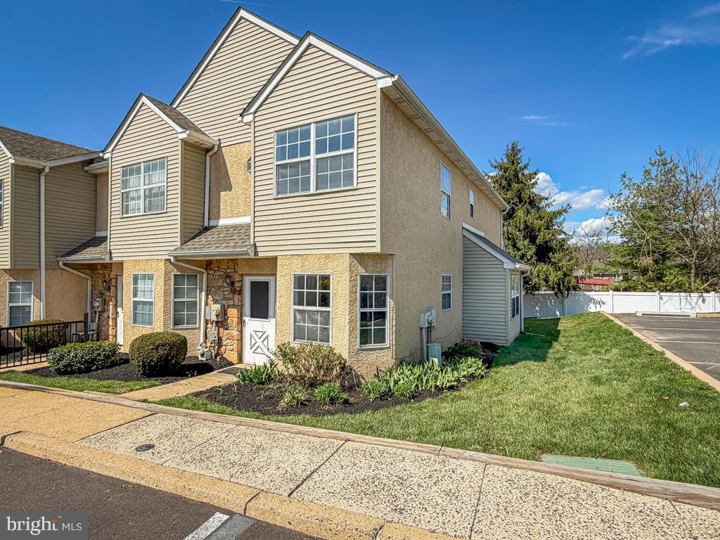 BEAVER COURT - Residential