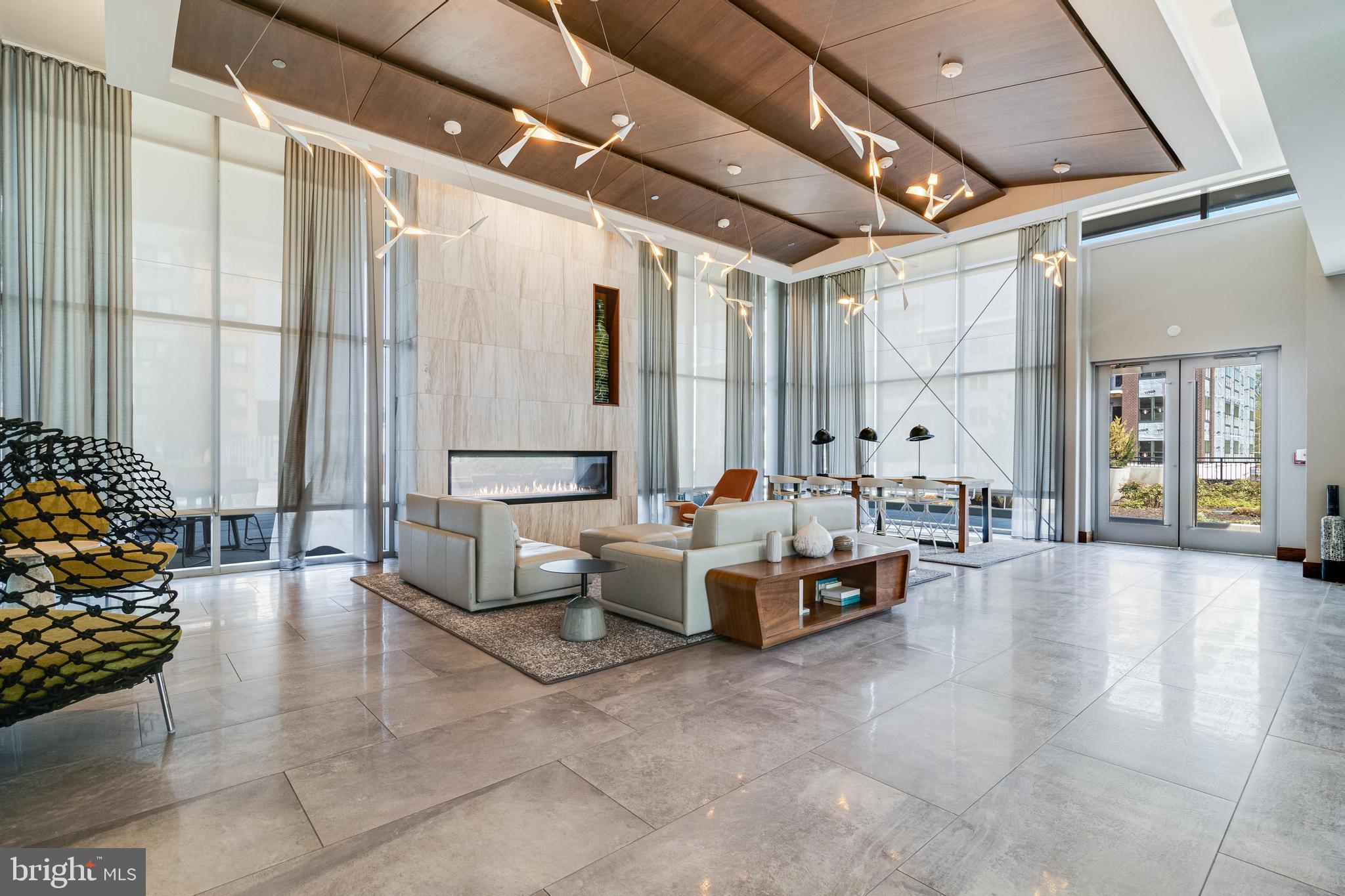 NATIONAL HARBOR - Residential