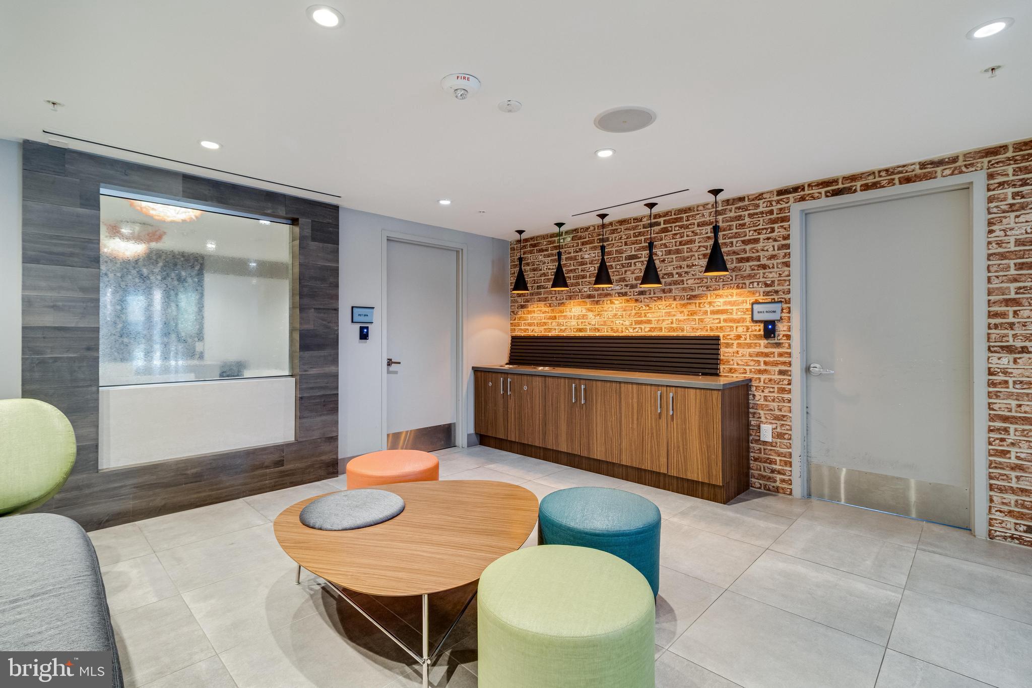 NATIONAL HARBOR - Residential